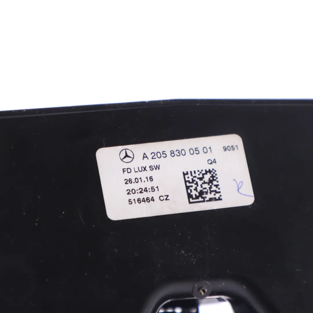  Bouches d'aération Mercedes W205 W213 Console d'aération arrière - SKU A2058300501-3 - Numéro de pièce A2058300501