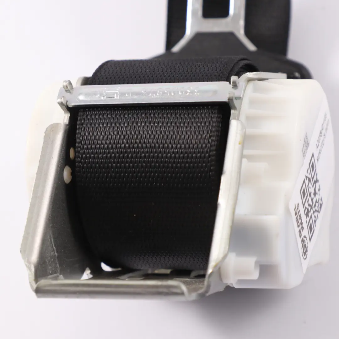 Mercedes W205 Sicherheitsgurt Hinten Sicherheitsgurt Mitte Schwarz - SKU A2058601185 - Teilenummer A2058601185