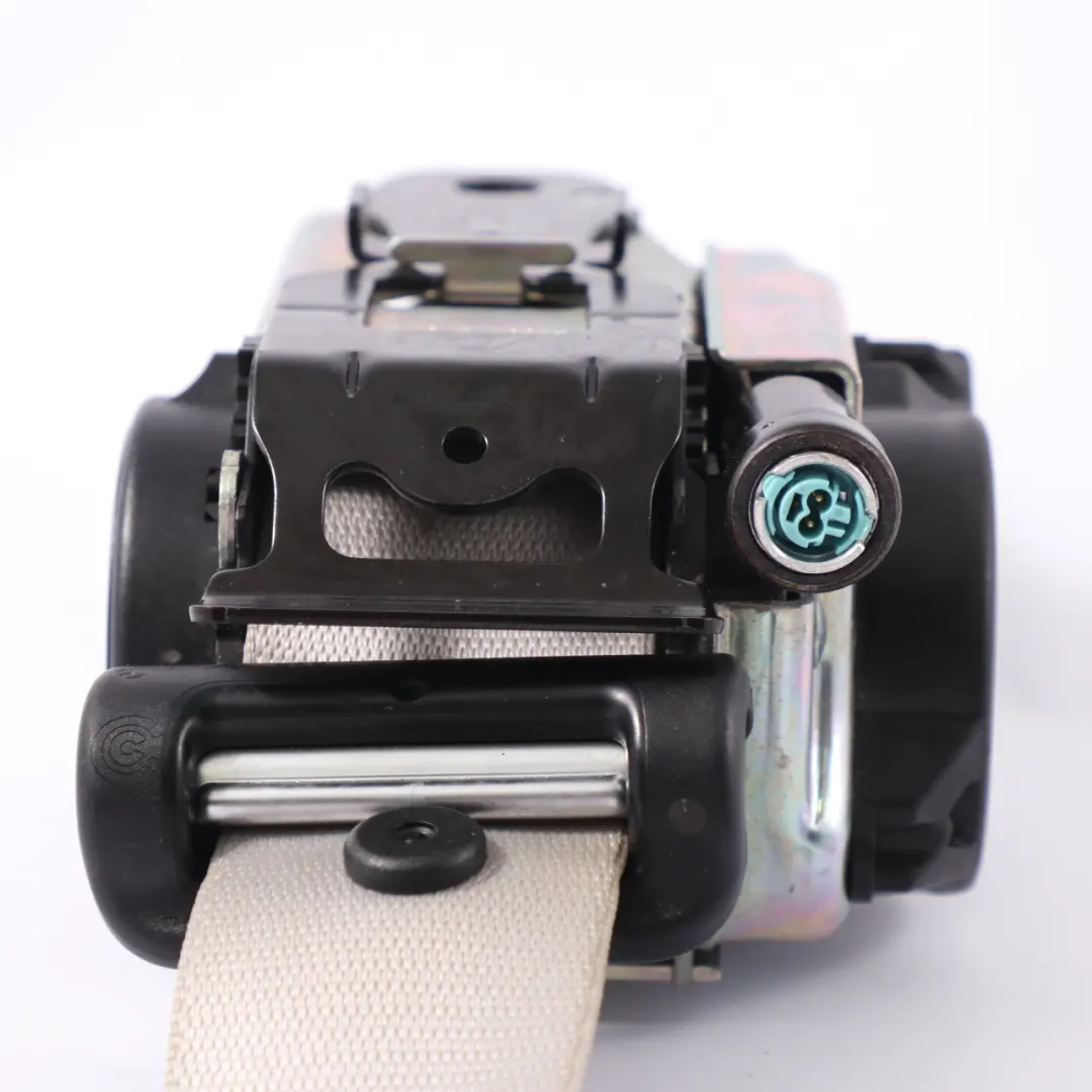 Ceinture sécurité avant gauche supérieure beige pour Mercedes C205 Coupe à propos du numéro de pièce A2058601501 Mercedes C205 Coupe Ceinture sécurité avant gauche supérieure beige - SKU A2058601501-1 - Numéro de pièce A2058601501