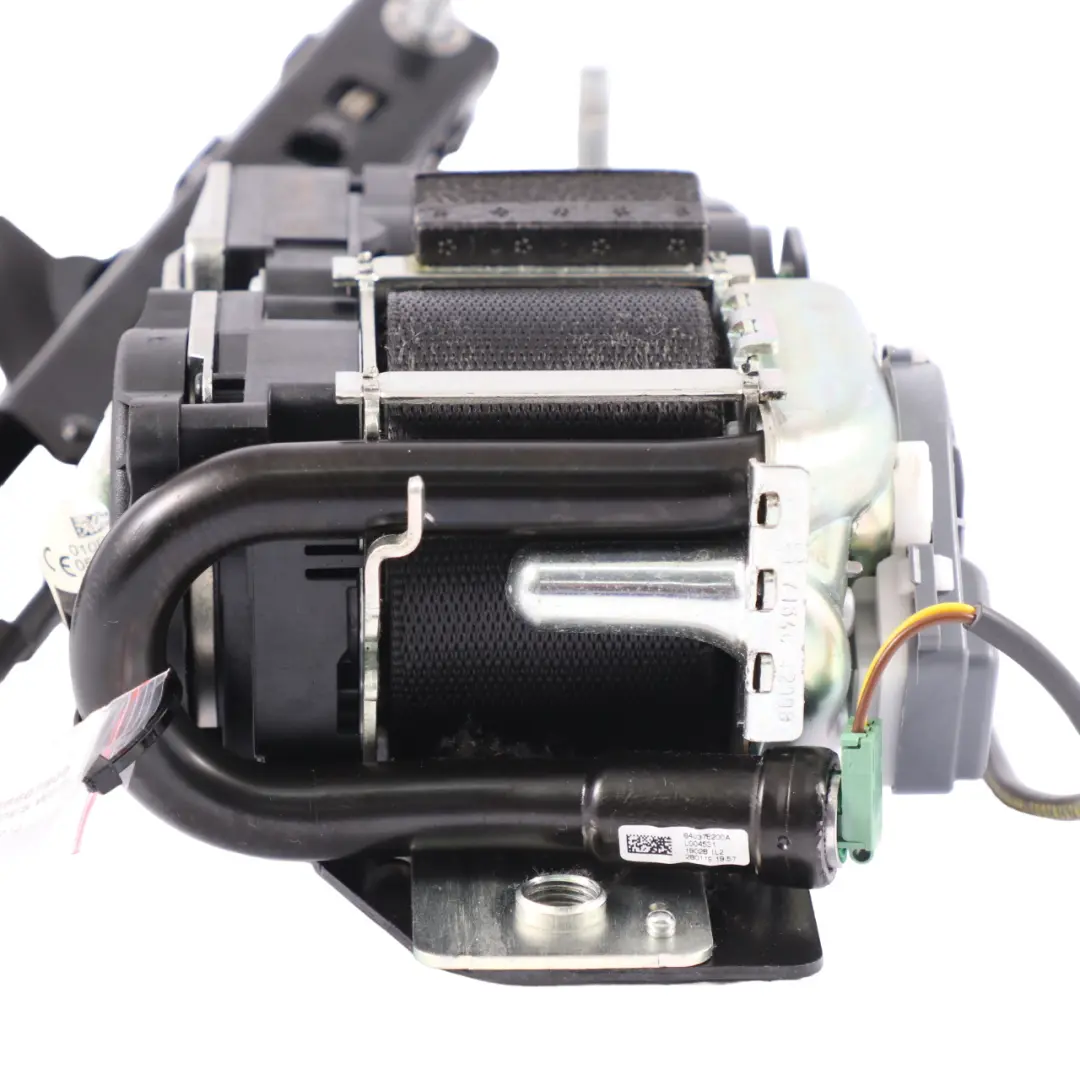 Cintura sicurezza superiore anteriore destra per Mercedes W205 con numero di parte A2058607800 Mercedes W205 Cintura sicurezza superiore anteriore destra - SKU A2058607800 - Numero di parte A2058607800