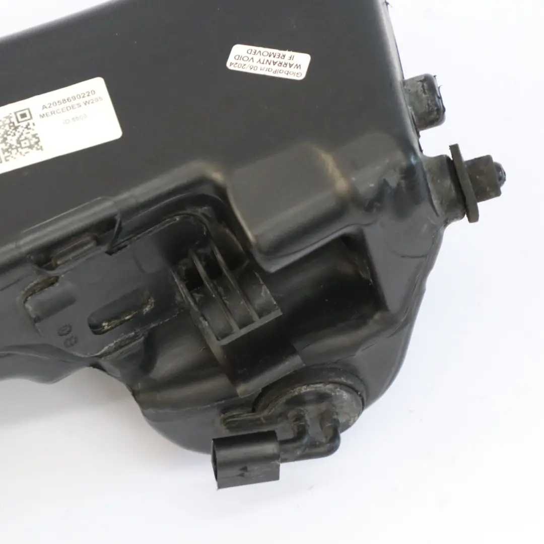 Lavacristalli Mercedes W205 W213 C238 Serbatoio liquido per con numero di parte A2058690220 Lavacristalli Mercedes W205 W213 C238 Serbatoio liquido - SKU A2058690220 - Numero di parte A2058690220