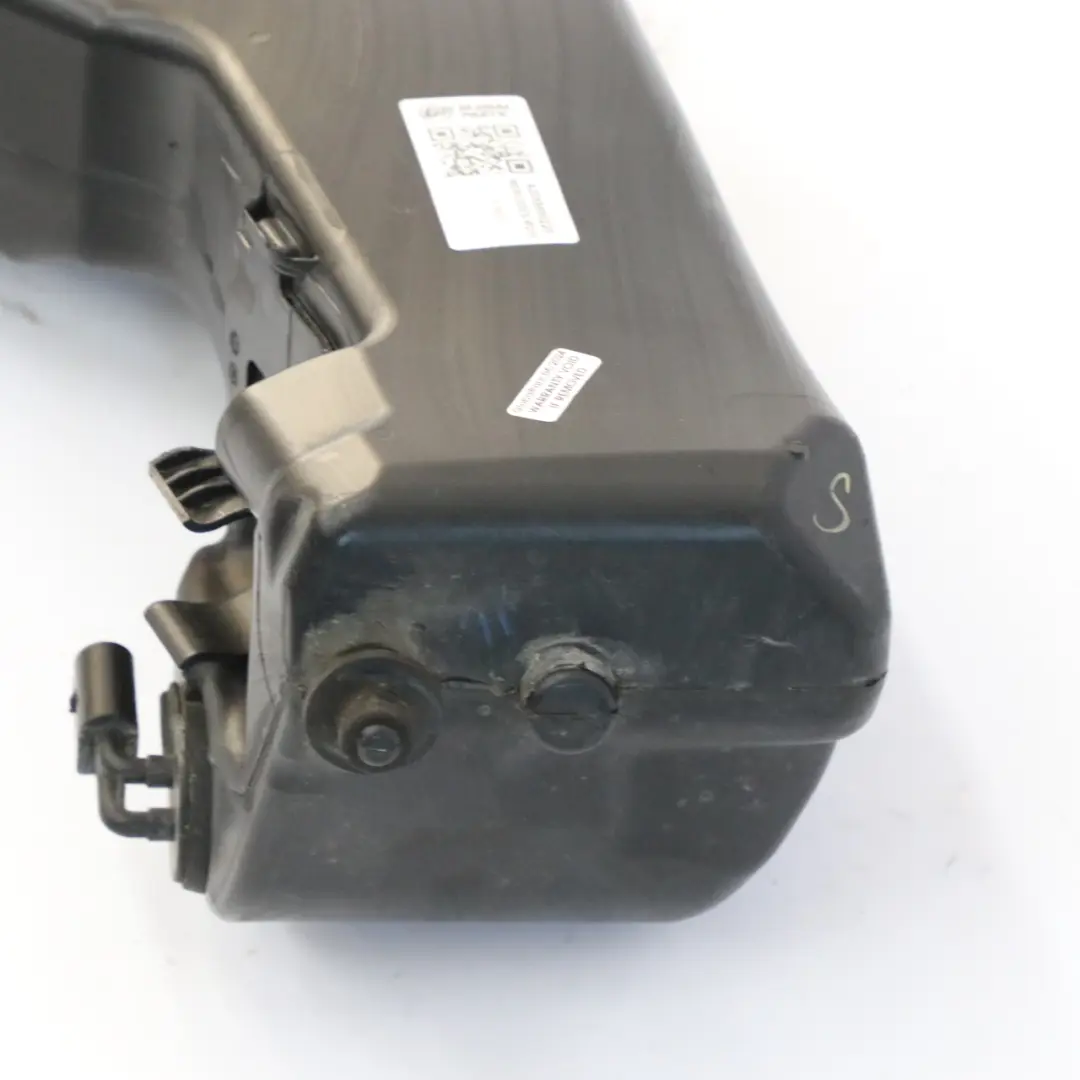 Lavaparabrisas Mercedes W205 W213 C238 Depósito de Líquido para con número de pieza A2058690220 Lavaparabrisas Mercedes W205 W213 C238 Depósito de Líquido - SKU A2058690220 - Número de pieza A2058690220