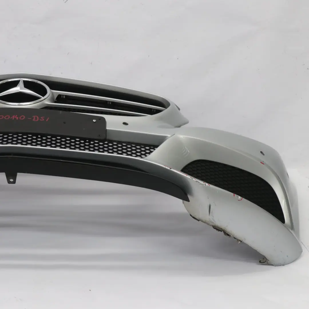 Front Bumper Trim Panel Cover Diamond Silver Metallic - 988 to Mercedes W205 with Part number A2058800140 Mercedes W205 Front Bumper Trim Panel Cover Diamond Silver Metallic - 988 - SKU A2058800140-DSI - Part number A2058800140