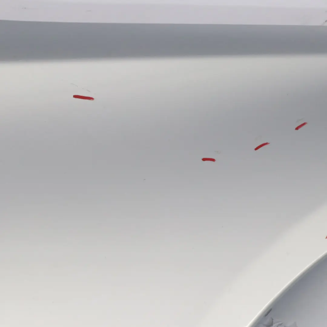 Mercedes W205 Delantero Derecho Side Fender Iridium Silver - 775 - SKU A2058800218-IRS1 - Número de pieza A2058800218