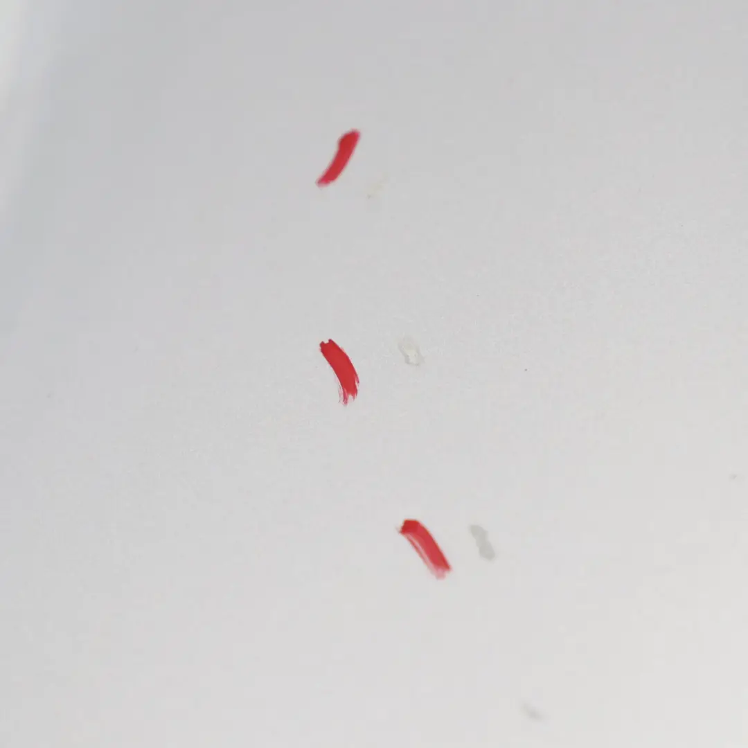 Parafango anteriore destro laterale Iridium Silver 775 per Mercedes W205 con numero di parte A2058800218 Mercedes W205 Parafango anteriore destro laterale Iridium Silver 775 - SKU A2058800218-IRS1 - Numero di parte A2058800218