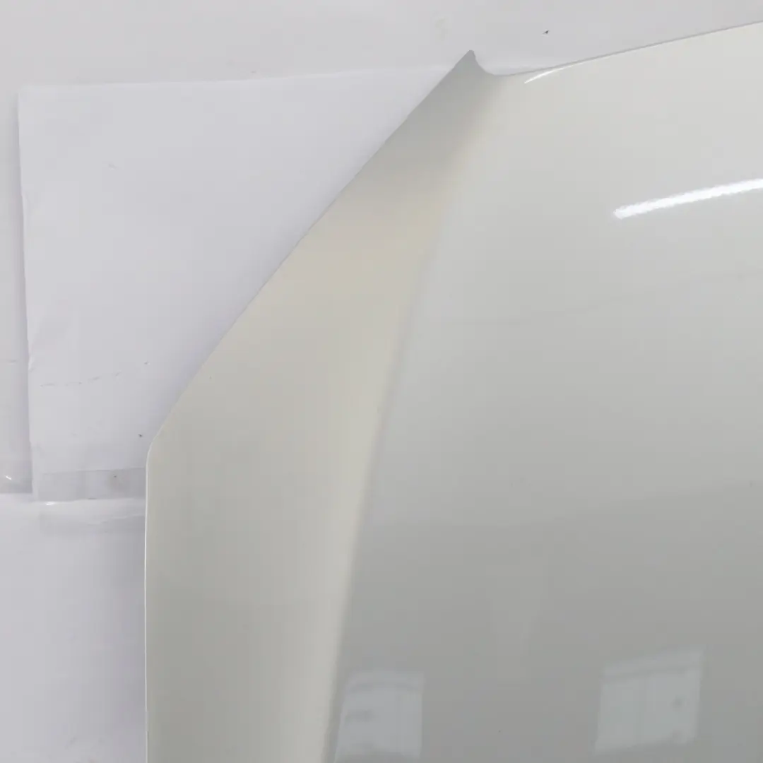 Maska Pokrywa Silnika Iridium Silver Srebrny Metalik - 775 do Mercedes W205 o numerze A2058800357 Mercedes W205 Maska Pokrywa Silnika Iridium Silver Srebrny Metalik - 775 - SKU A2058800357-IRS1 - Numer Części A2058800357