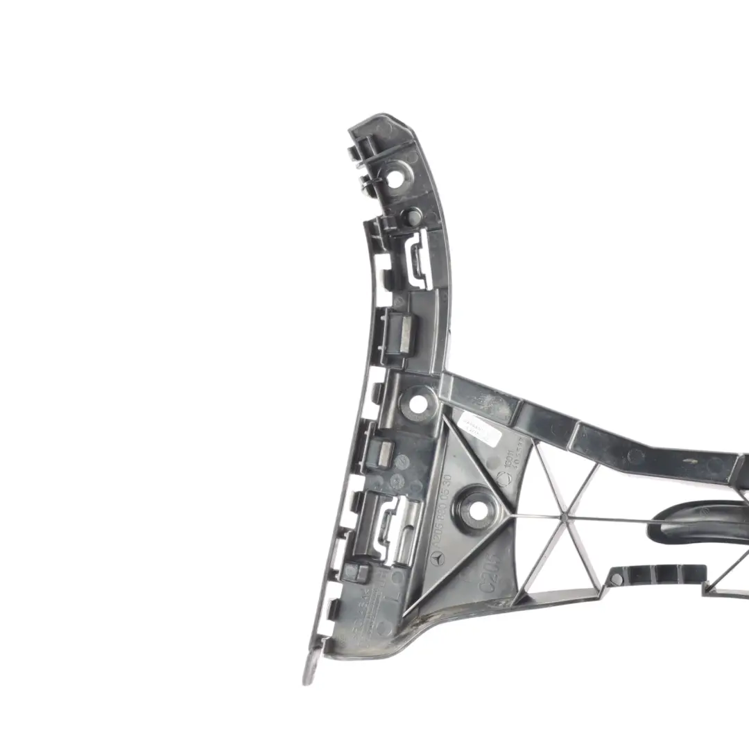 Supporto staffa paraurti posteriore sinistro per Mercedes C205 W205 con numero di parte A2058800530 Mercedes C205 W205 Supporto staffa paraurti posteriore sinistro - SKU A2058800530 - Numero di parte A2058800530