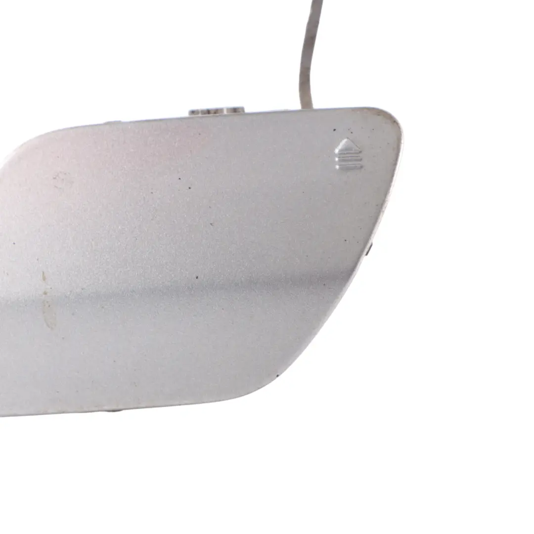 Paraurti Anteriore Gancio Di Traino Coperchio Iridium Silver - 775 per Mercedes W169 con numero di parte A2058850224 Mercedes W169 Paraurti Anteriore Gancio Di Traino Coperchio Iridium Silver - 775 - SKU A2058850224-IRS - Numero di parte A2058850224