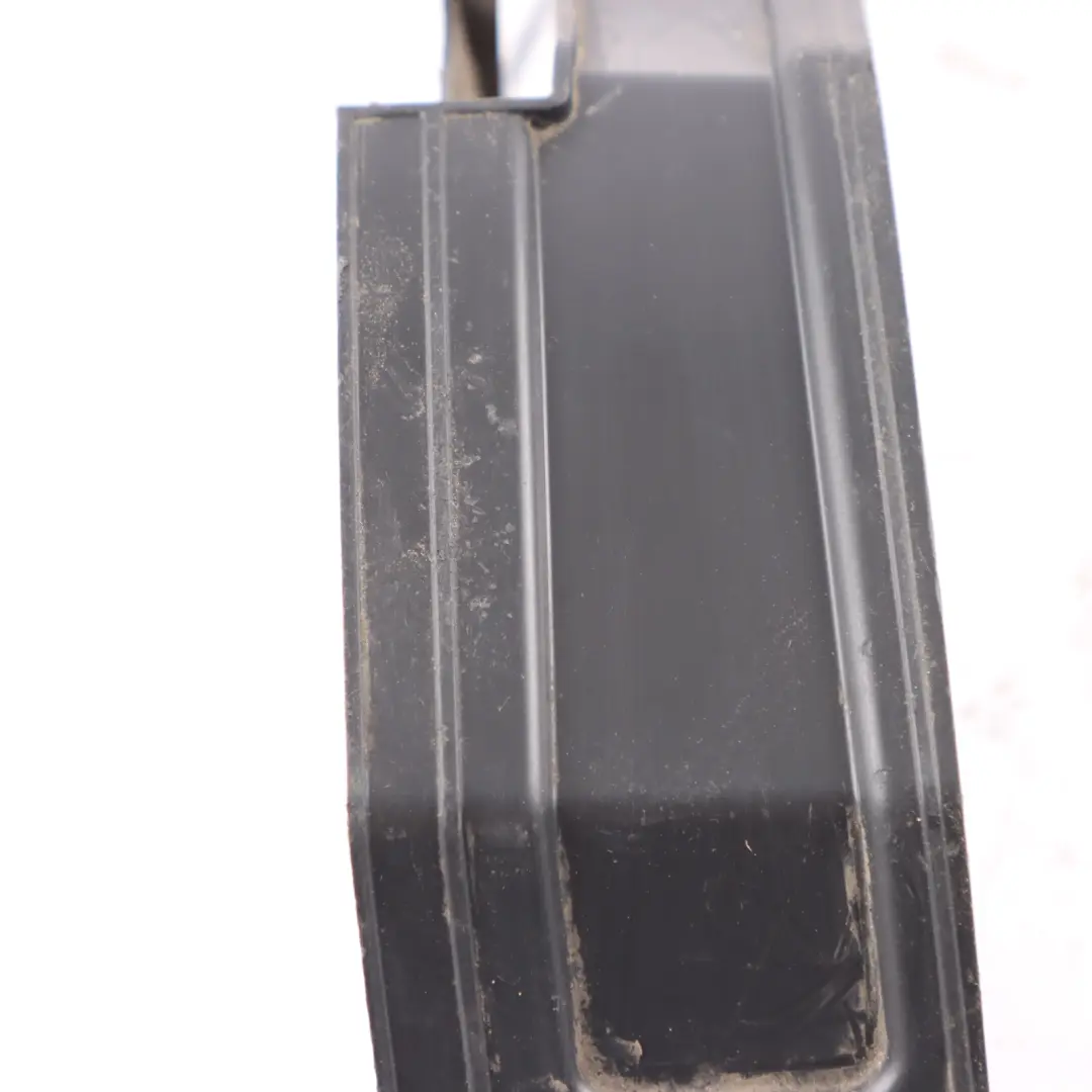  Insert de pare-chocs arrière Mercedes W205 AMG gauche Support - SKU A2058854923 - Numéro de pièce A2058854923