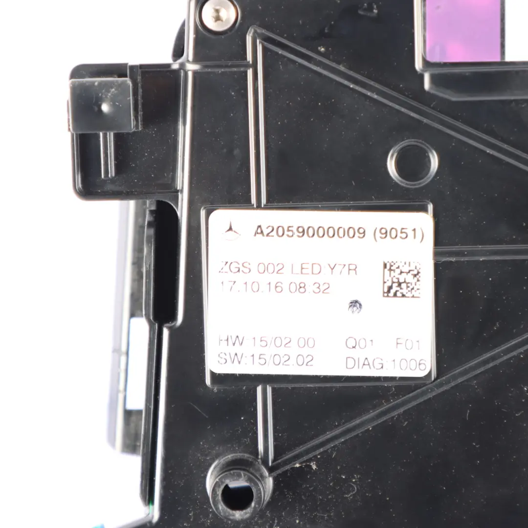 Interior Roof Light Lamp Control Unit to Mercedes A205 with Part number A2059000009 Mercedes A205 Interior Roof Light Lamp Control Unit - SKU A2059000009 - Part number A2059000009