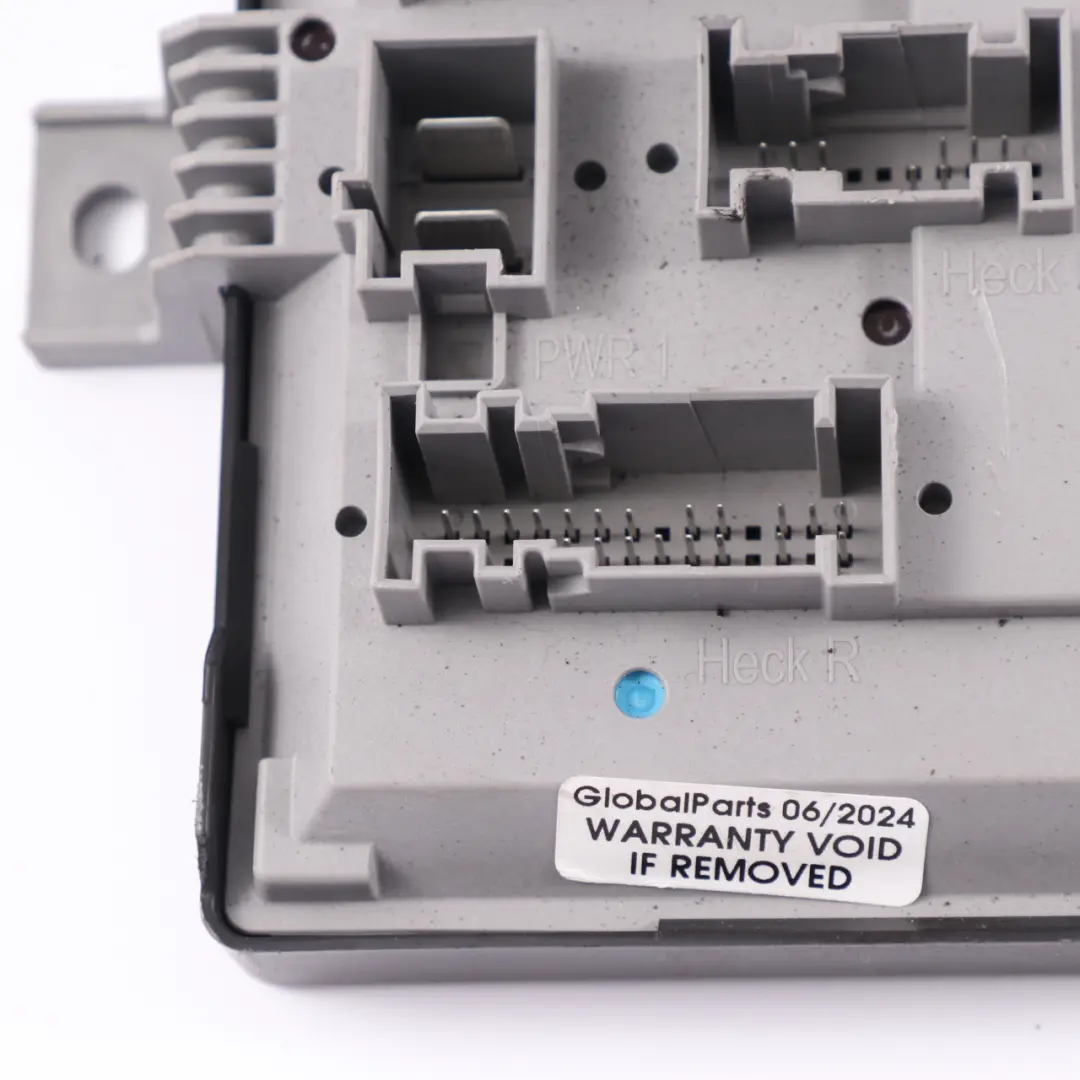 Mercedes W205 W213 Scatola fusibili Modulo SAM posteriore fusibili elettrici - SKU A2059007037 - Numero di parte A2059007037