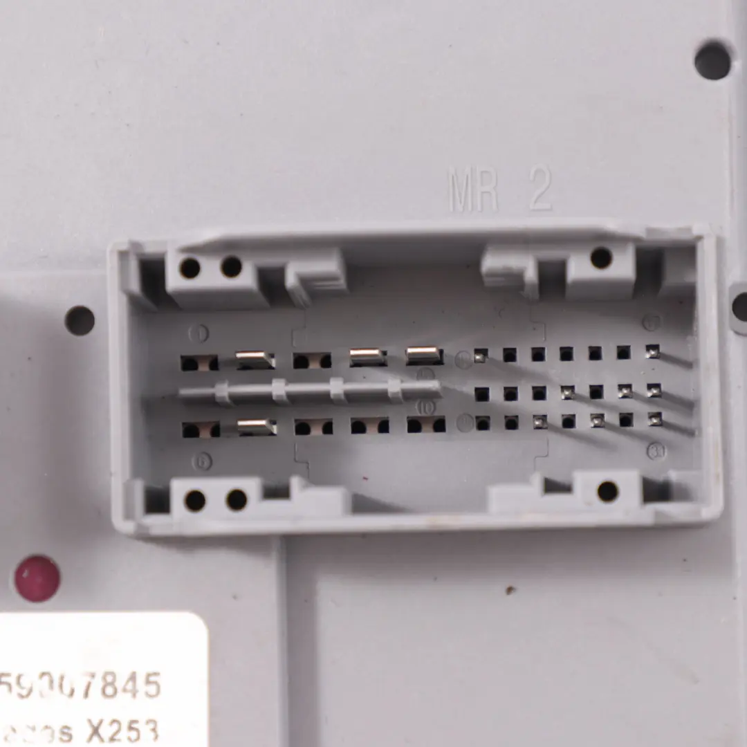 Módulo SAM Mercedes W205 GLC X253 Unidad control confort delantera para con número de pieza A2059007845 Módulo SAM Mercedes W205 GLC X253 Unidad control confort delantera - SKU A2059007845 - Número de pieza A2059007845