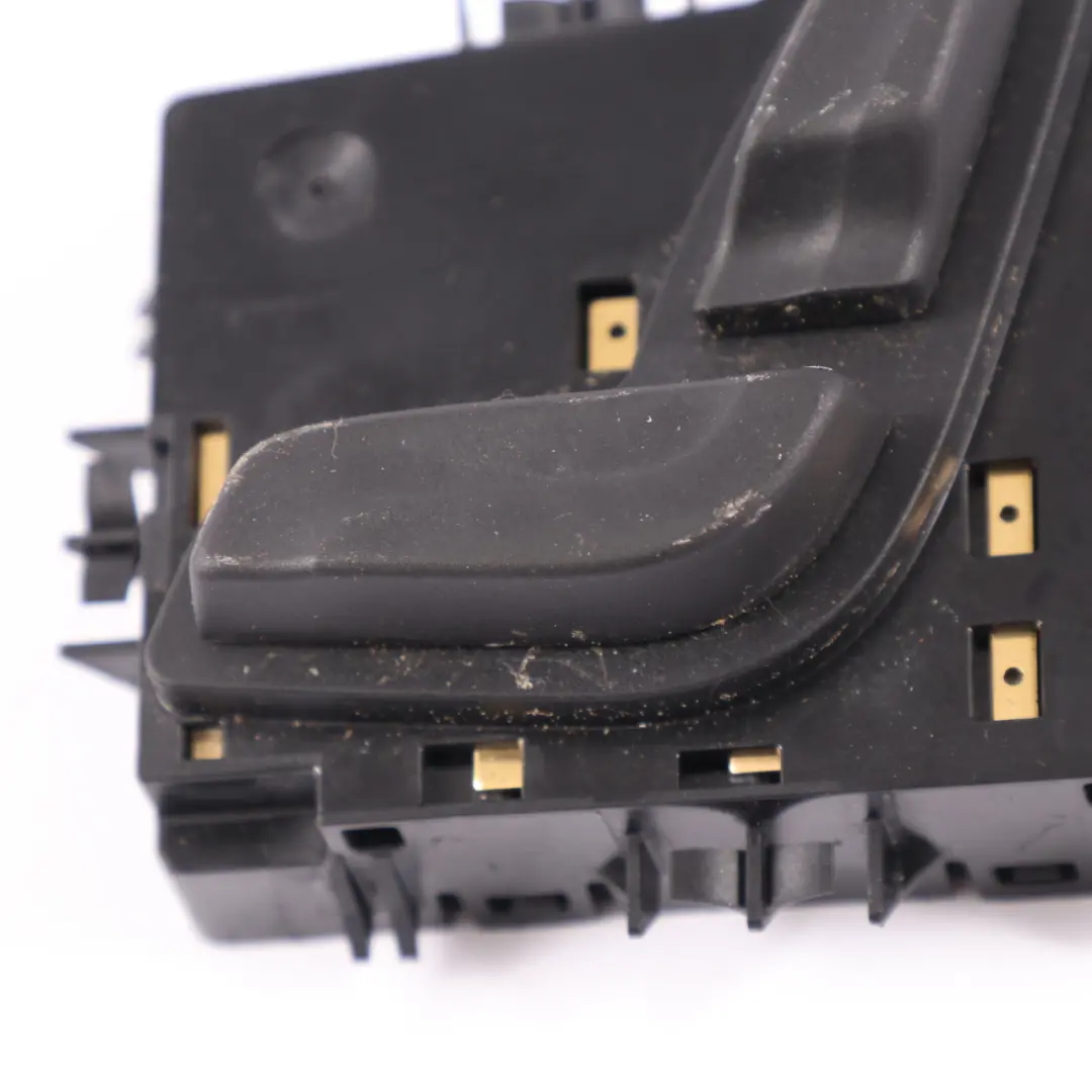 Moteur siège avant gauche Actionneur moteur réglage pour Mercedes W205 à propos du numéro de pièce A2059052702 Mercedes W205 Moteur siège avant gauche Actionneur moteur réglage - SKU A2059052702 - Numéro de pièce A2059052702