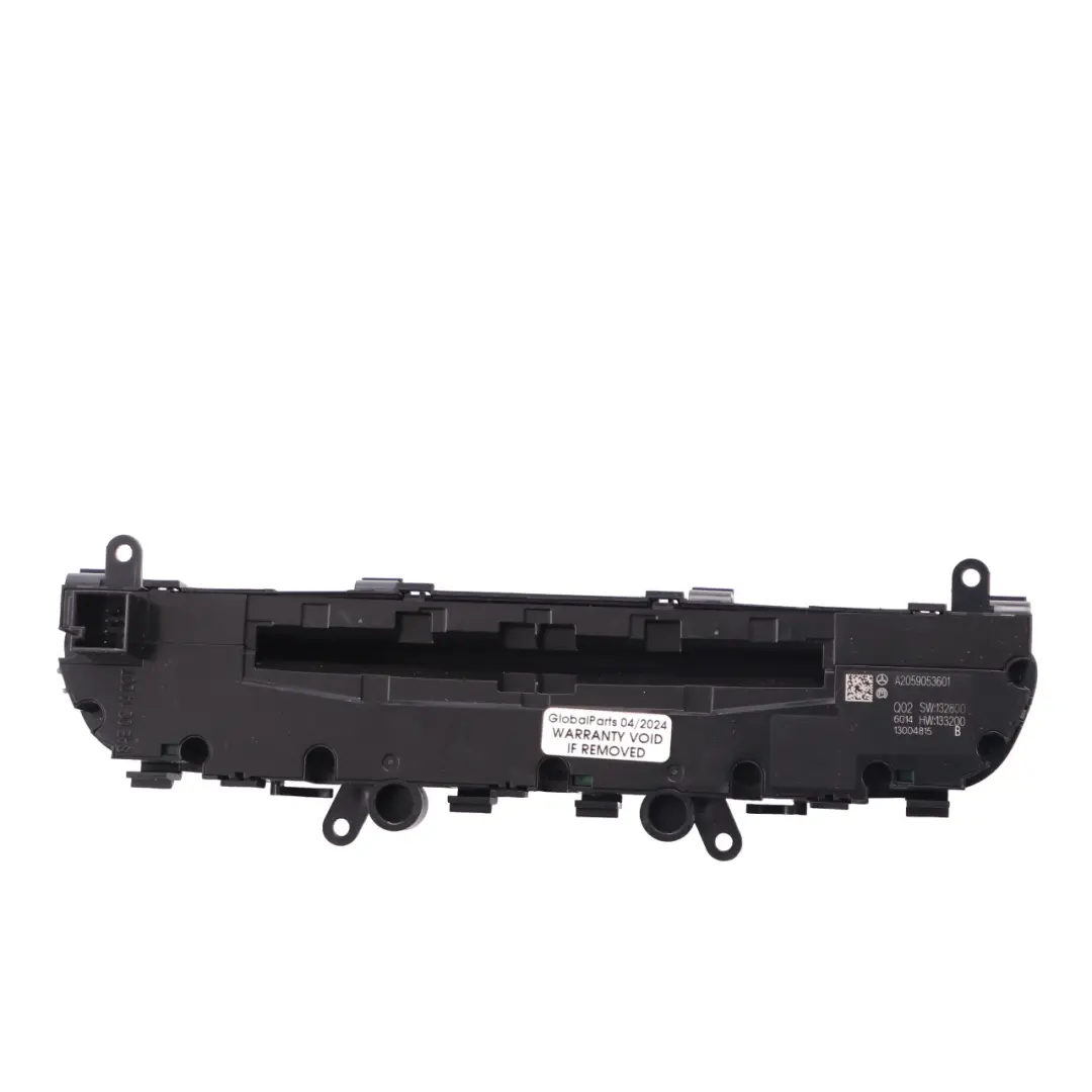 Interruptor Media Nav Radio Salpicadero Superior para Mercedes W205 con número de pieza A2059053601 Mercedes W205 Interruptor Media Nav Radio Salpicadero Superior - SKU A2059053601 - Número de pieza A2059053601