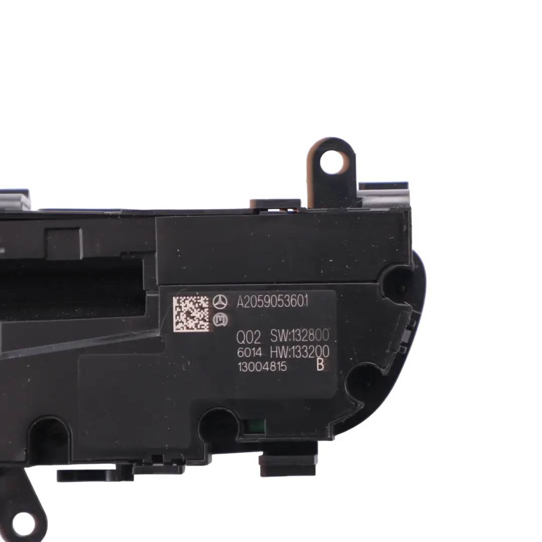 Mercedes W205 Interruttore Media Nav Radio Pericoli Superiore - SKU A2059053601 - Numero di parte A2059053601