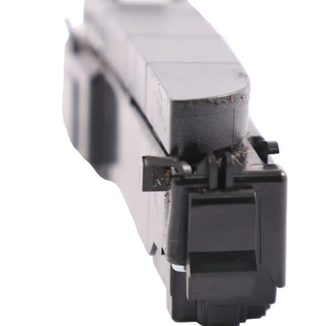 Mercedes W205 Interruptor Dinámico Panel Salpicadero Derecho - SKU A2059056707 - Número de pieza A2059056707