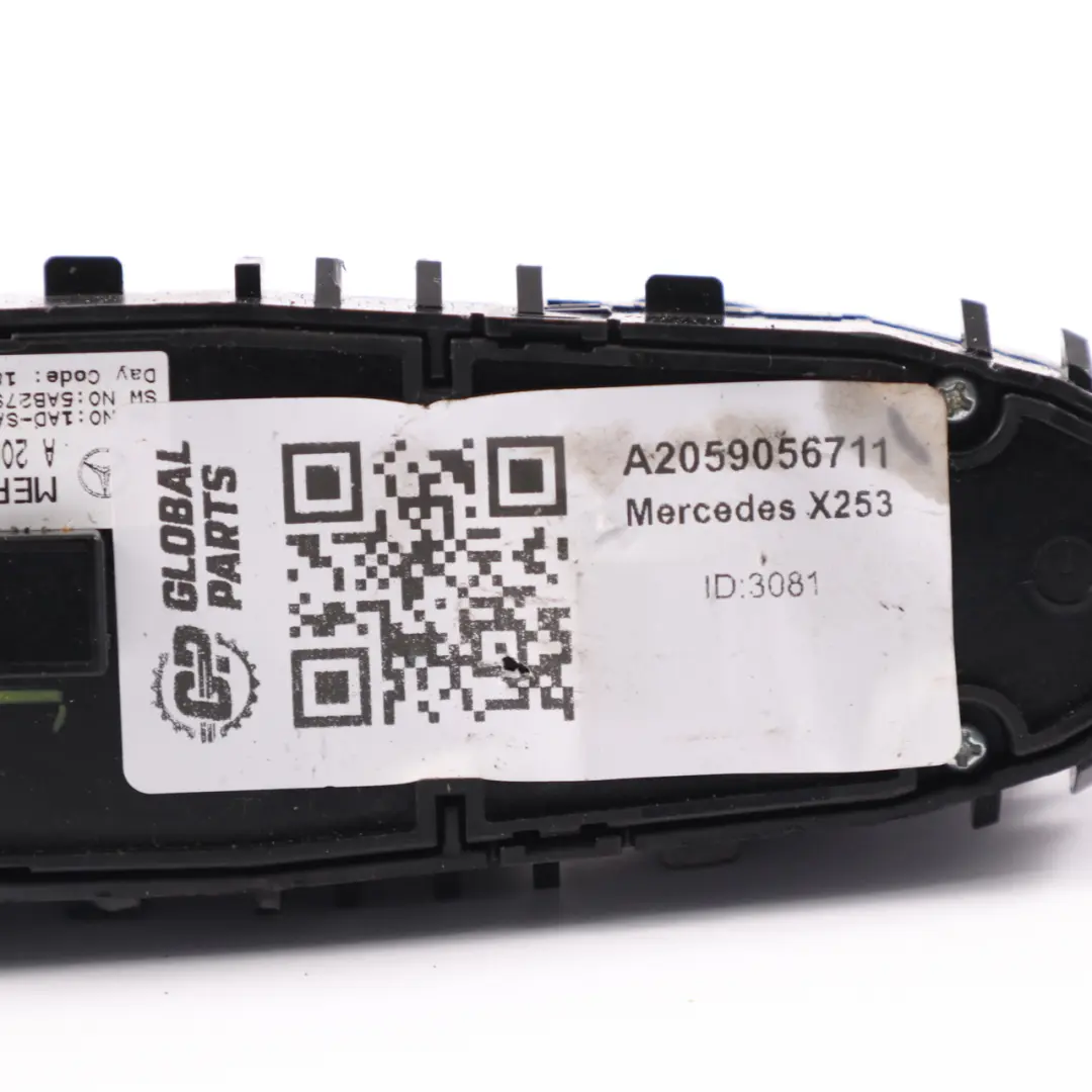Panel Przełącznik Szyb do Mercedes W205 X253 o numerze A2059056711 Mercedes W205 X253 Panel Przełącznik Szyb - SKU A2059056711 - Numer Części A2059056711
