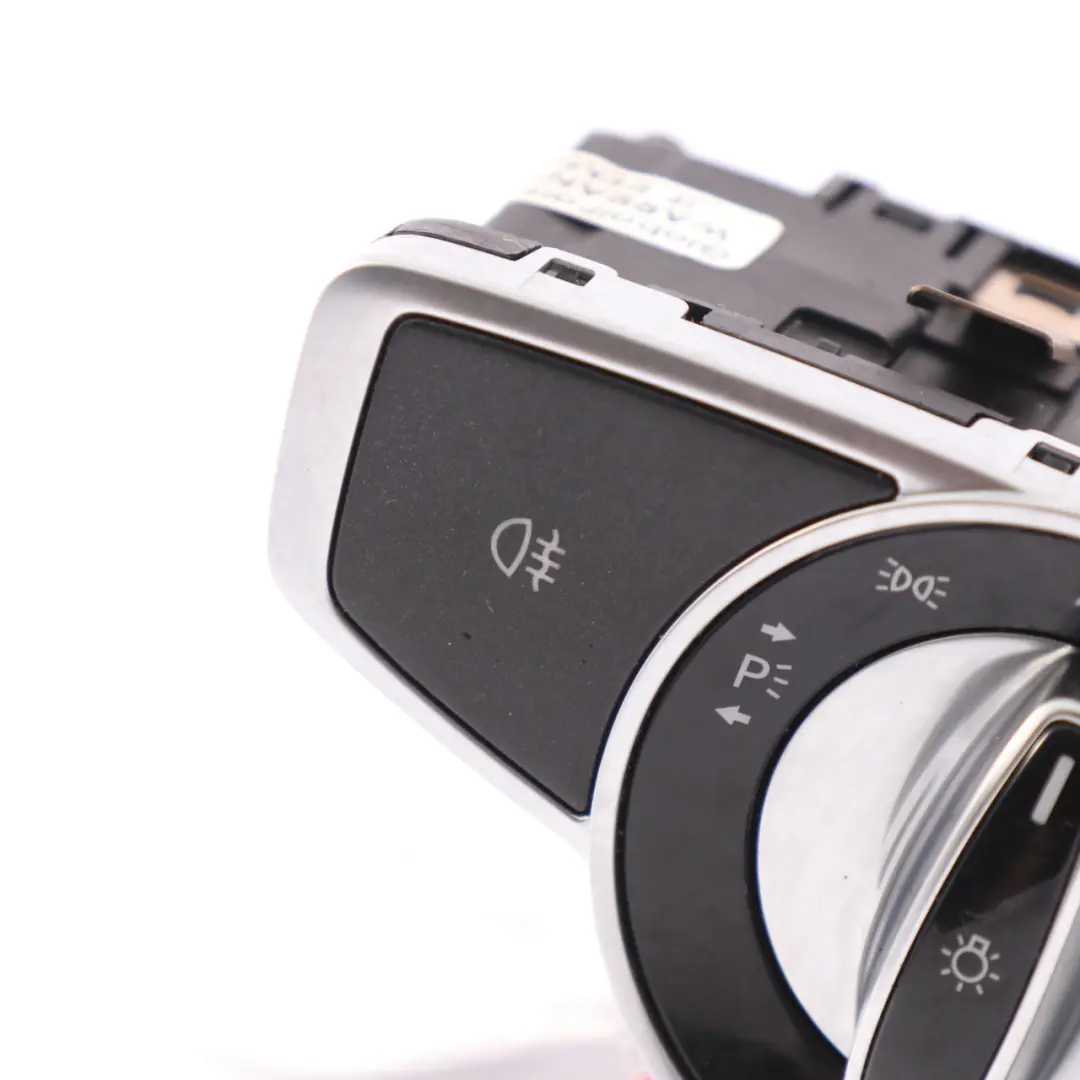 Mercedes W205 X253 Przełącznik Świateł Deski Rozdzielczej - SKU A2059057207 - Numer Części A2059057207