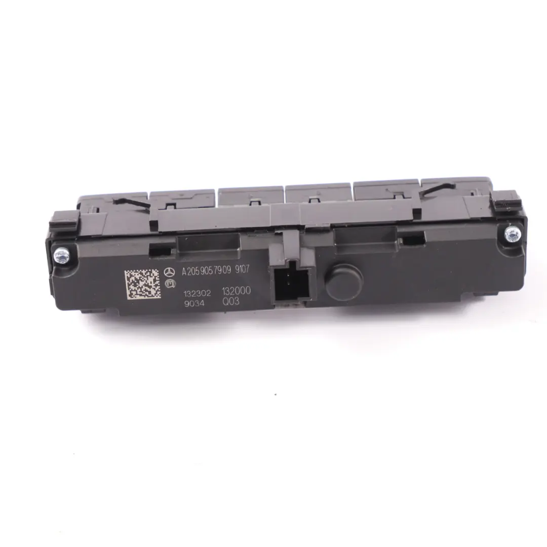 Mercedes W205 Commutateur mode d'assistance conduite Console côté - SKU A2059057909 - Numéro de pièce A2059057909