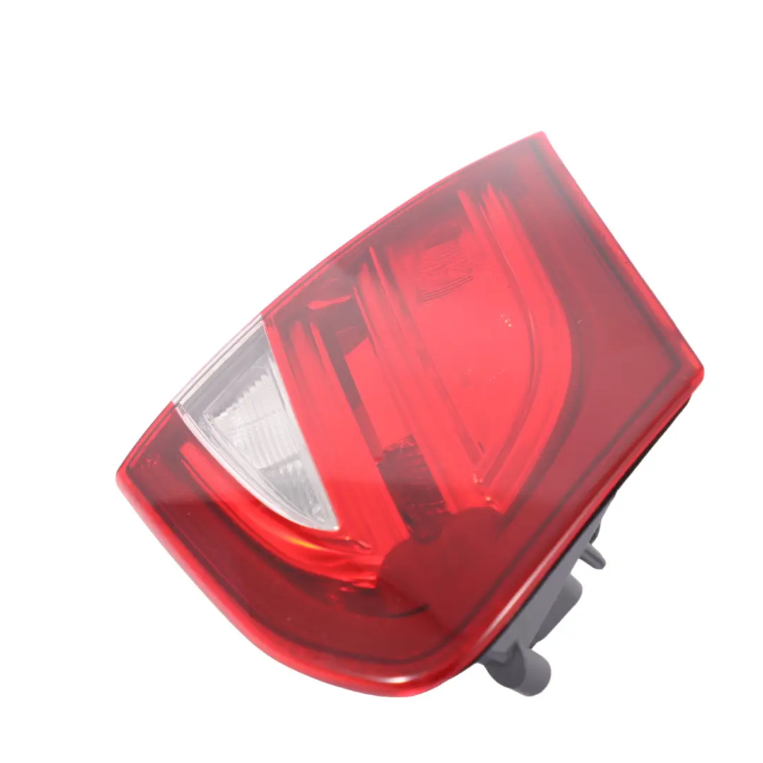Mercedes C205 Rückleuchte Kofferraum Heckklappe Licht Links LED - SKU A2059066700 - Teilenummer A2059066700