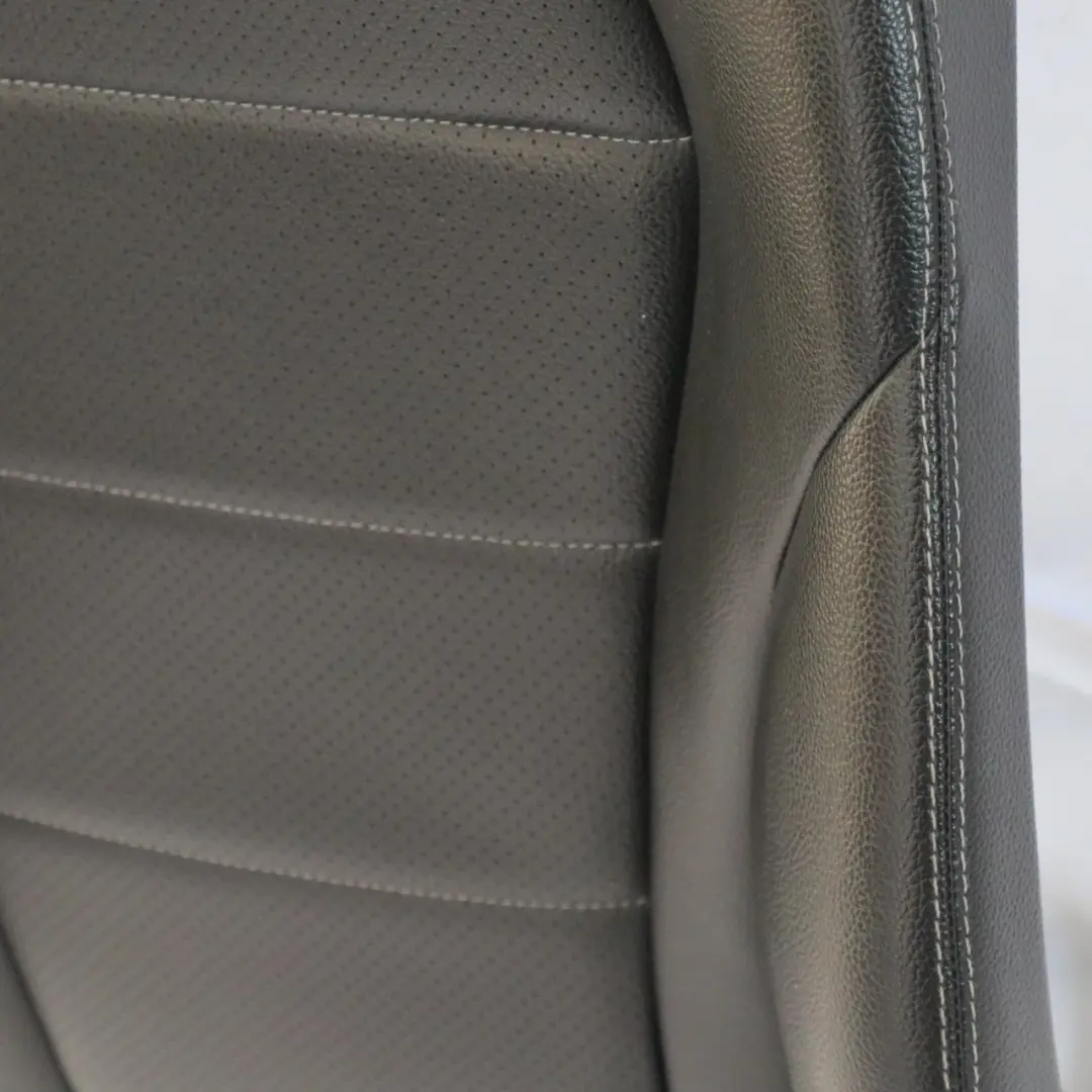 Mercedes W205 Sitzlehne Vorne Links Rechts Abdeckplatte Leder Schwarz - SKU A2059100747-2 - Teilenummer A2059100747