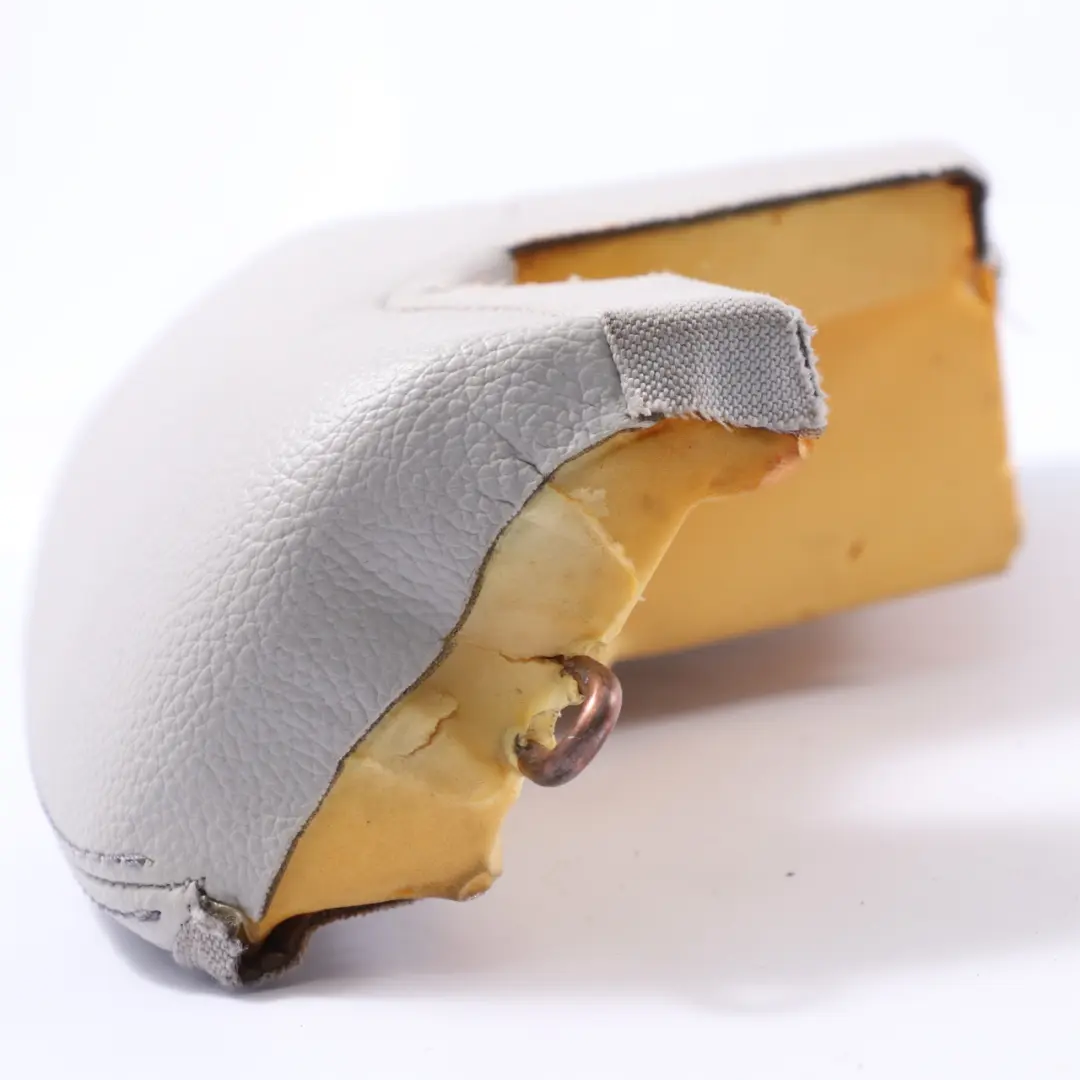 Pannello laterale posteriore destro Rivestimento Finitura Grigio per Mercedes C205 con numero di parte A2059201208 Mercedes C205 Pannello laterale posteriore destro Rivestimento Finitura Grigio - SKU A2059201208-1 - Numero di parte A2059201208