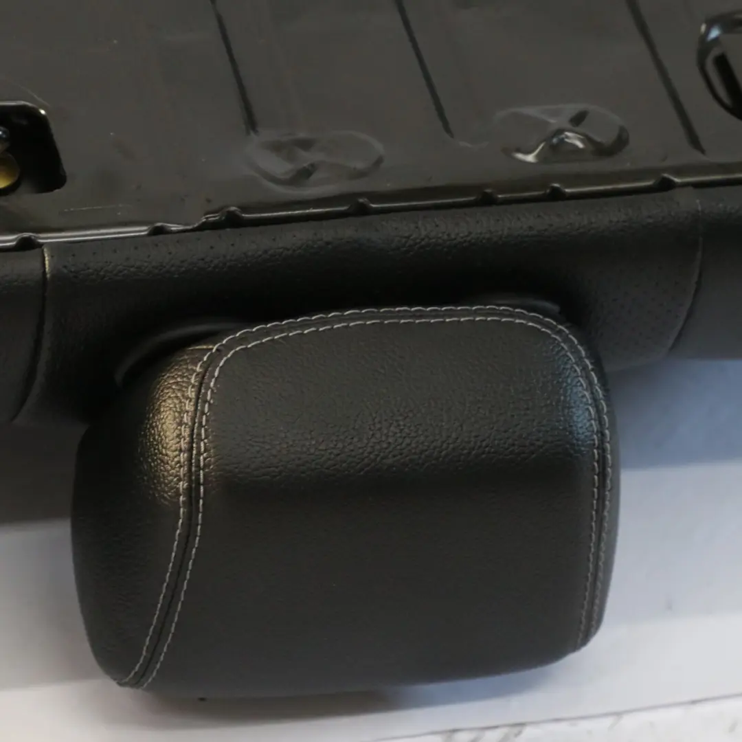 Rückenlehne Rücksitz Couch Kunstleder Schwarz für Mercedes W205 mit Teilenummer A2059201902 Mercedes W205 Rückenlehne Rücksitz Couch Kunstleder Schwarz - SKU A2059201902 - Teilenummer A2059201902