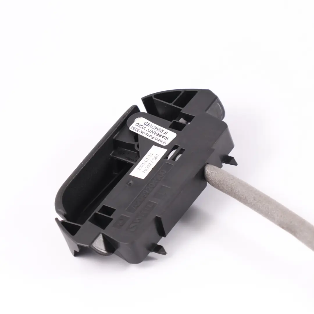 Mango liberación del respaldo trasero plegable Izquierda Bloqueo para Mercedes C118 con número de pieza A2059204900 Mercedes C118 Mango liberación del respaldo trasero plegable Izquierda Bloqueo - SKU A2059204900-2 - Número de pieza A2059204900