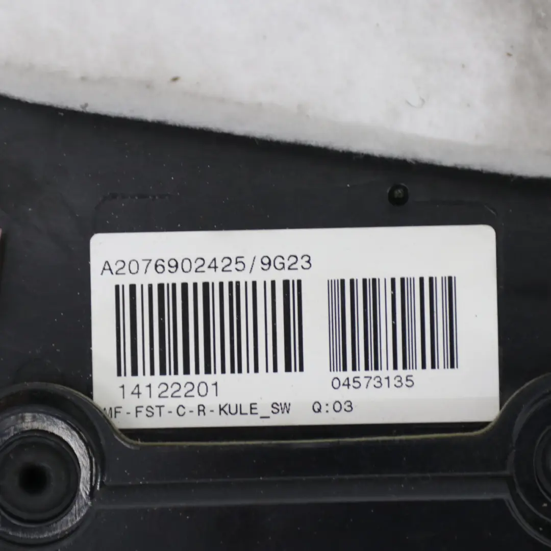  Pannello di rivestimento laterale Mercedes C207 posteriore destro Copertura nera - SKU A2076906025-1 - Numero di parte A2076906025