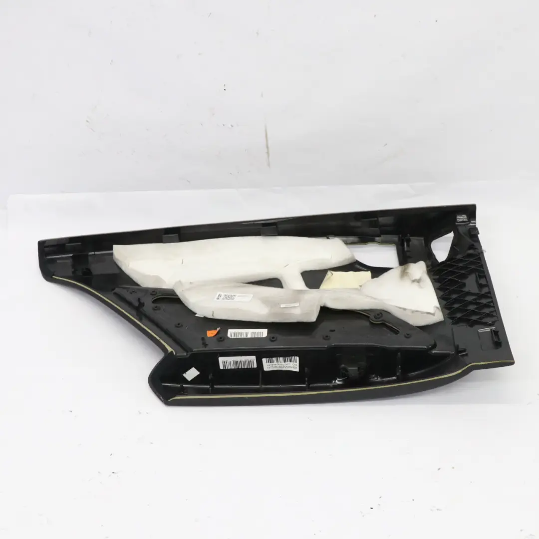  Panneau latéral Mercedes C207 Coupé Arrière Droit Couvercle latéral Noir - SKU A2076906025-1 - Numéro de pièce A2076906025