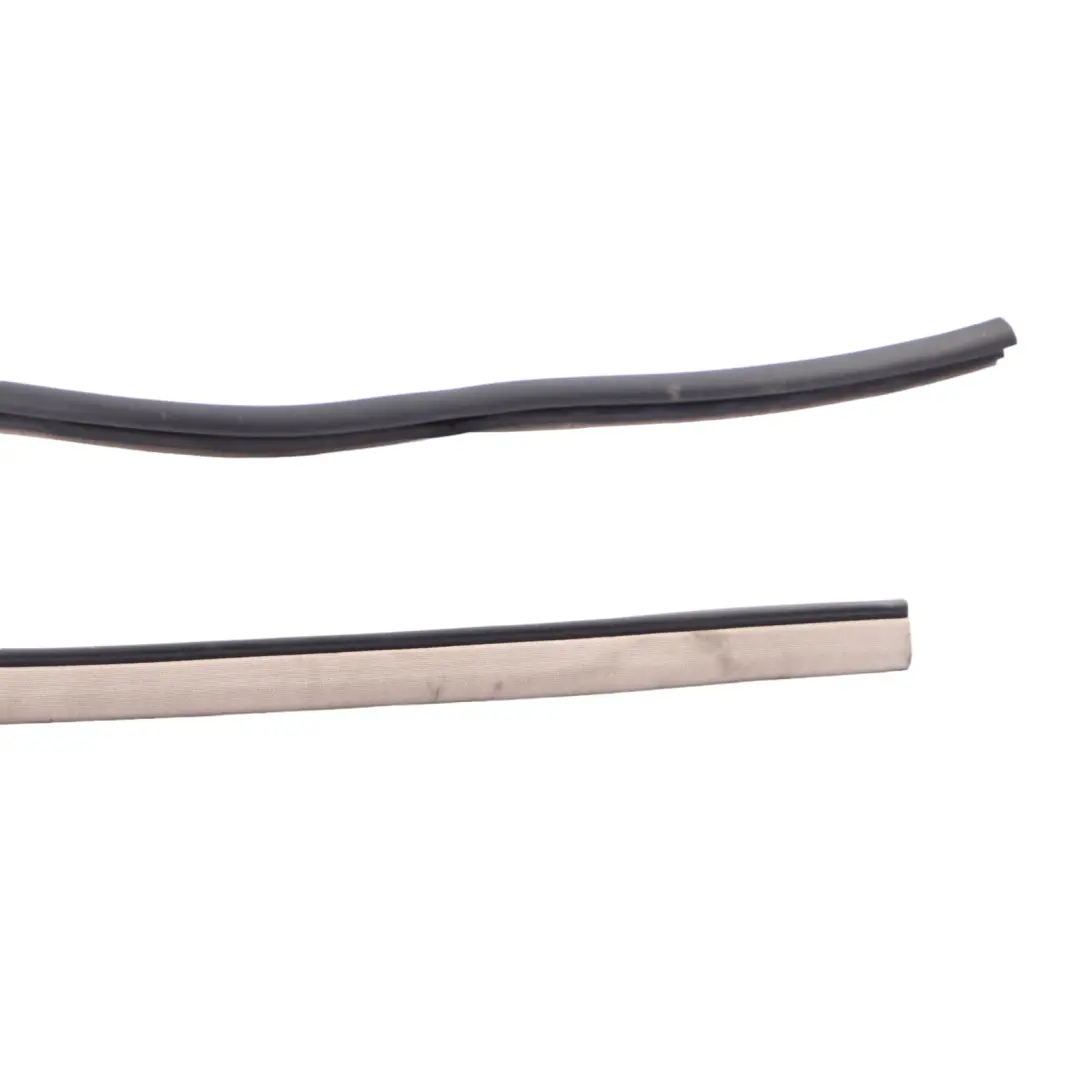 Door Rail Sealing Mercedes W207 Front Right O/S Door Seal Gasket to with Part number A2076920476 Door Rail Sealing Mercedes W207 Front Right O/S Door Seal Gasket - SKU A2076920476-1 - Part number A2076920476