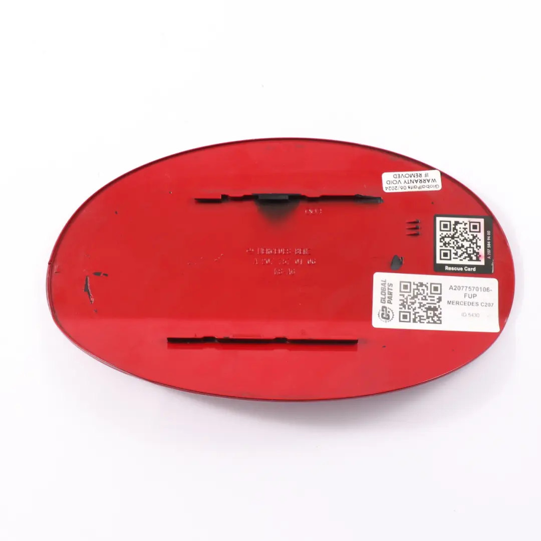 Mercedes C207 Coupé Coperchio sportello carburante Fire Opal Red 590 - SKU A2077570106-FUP - Numero di parte A2077570106