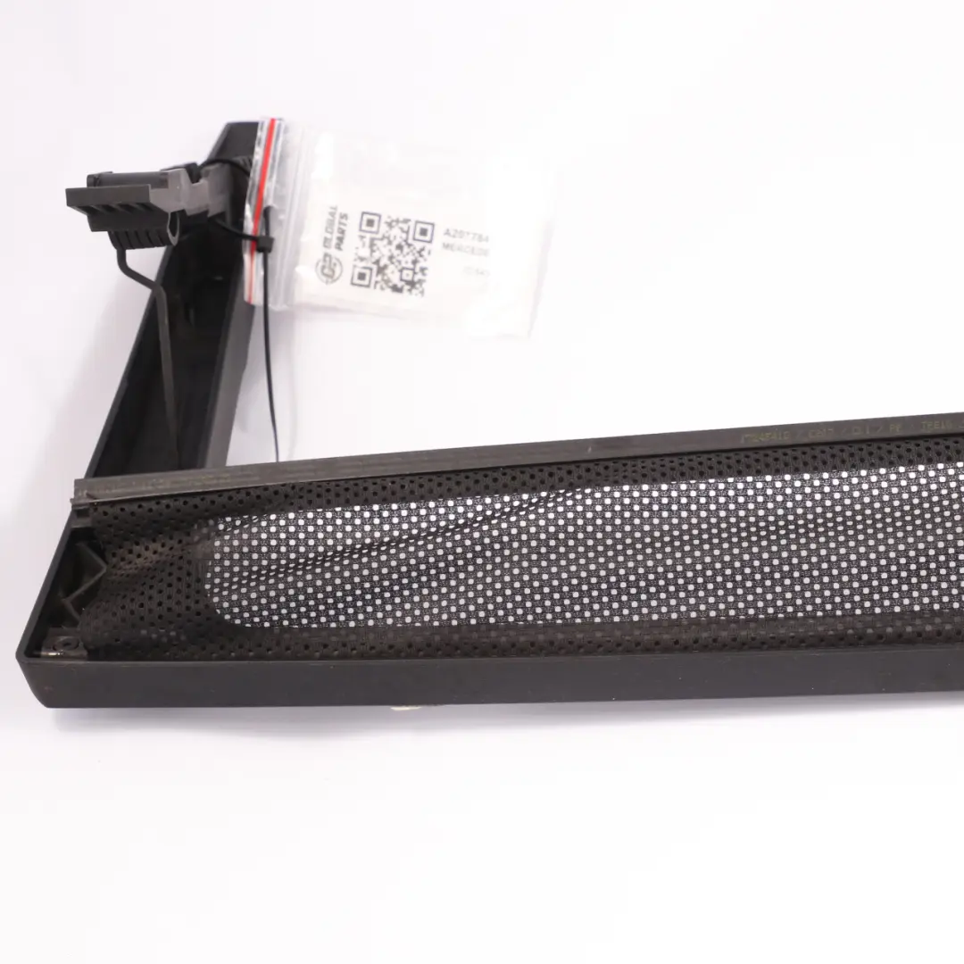 Mercedes C204 Coupe Déflecteur de vent Toit ouvrant panoramique Cadre de guidage - SKU A2077840070-1 - Numéro de pièce A2077840070