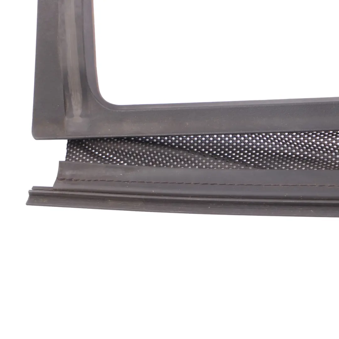 Coupé Deflector Viento Techo Solar Panorámico Marco para Mercedes C204 con número de pieza A2077840070 Mercedes C204 Coupé Deflector Viento Techo Solar Panorámico Marco - SKU A2077840070 - Número de pieza A2077840070