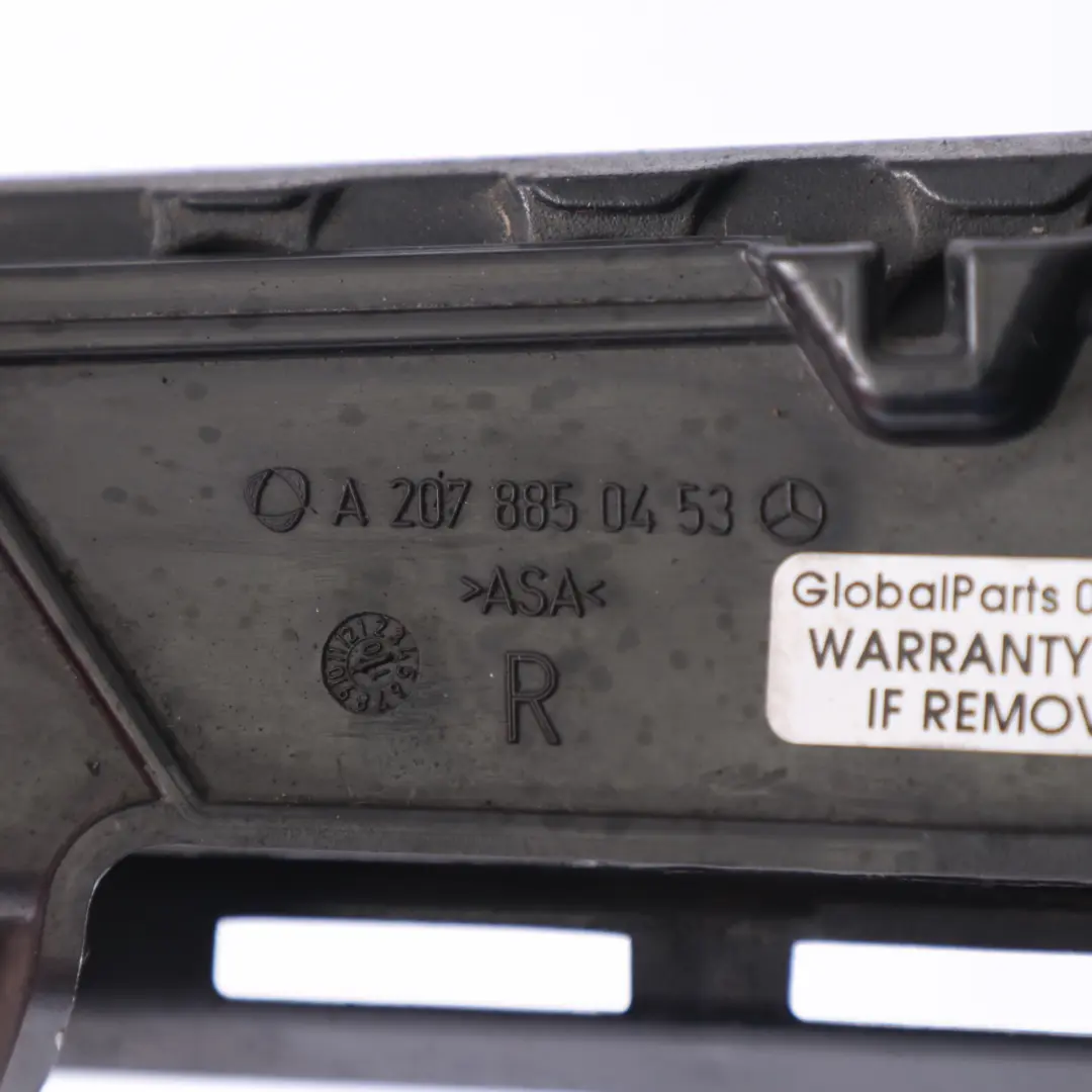 Mercedes C207 AMG paraurti DRL copertura lampada destra griglia Trim - SKU A2078850453 - Numero di parte A2078850453
