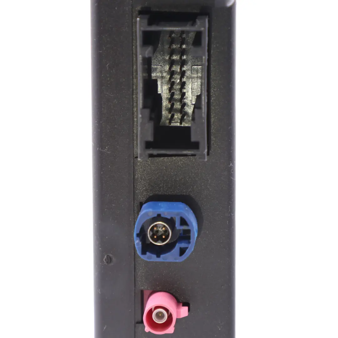 Mercedes W204 W207 C218 W212 E220 Navigation 20 Control Module Unit - SKU A2079005400 - Part number A2079005400