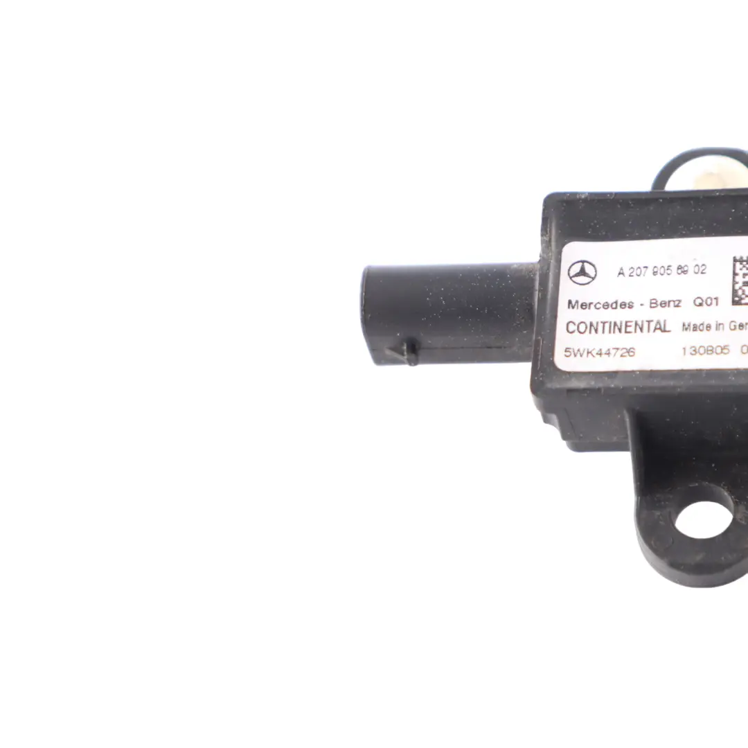 parachoques delantero sensores de impacto para Mercedes A207 con número de pieza A2079056902 Mercedes A207 parachoques delantero sensores de impacto - SKU A2079056902 - Número de pieza A2079056902