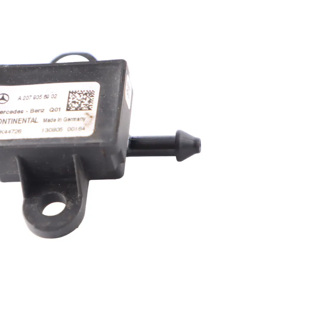 Mercedes A207 parachoques delantero sensores de impacto - SKU A2079056902 - Número de pieza A2079056902