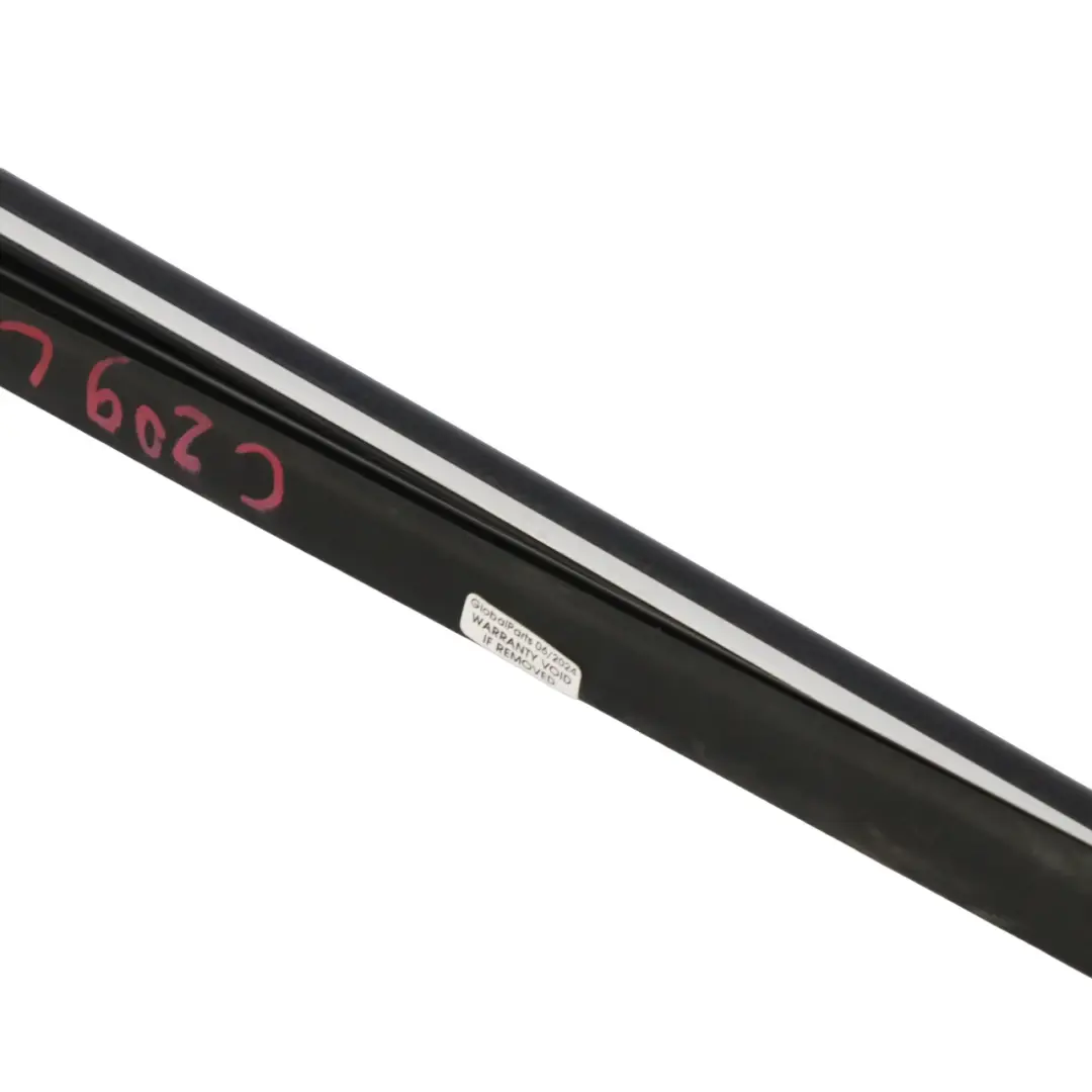 Mercedes CLK C209 Porta Anteriore Sinistra Finestrino Barra Striscia - SKU A2096900180 - Numero di parte A2096900180