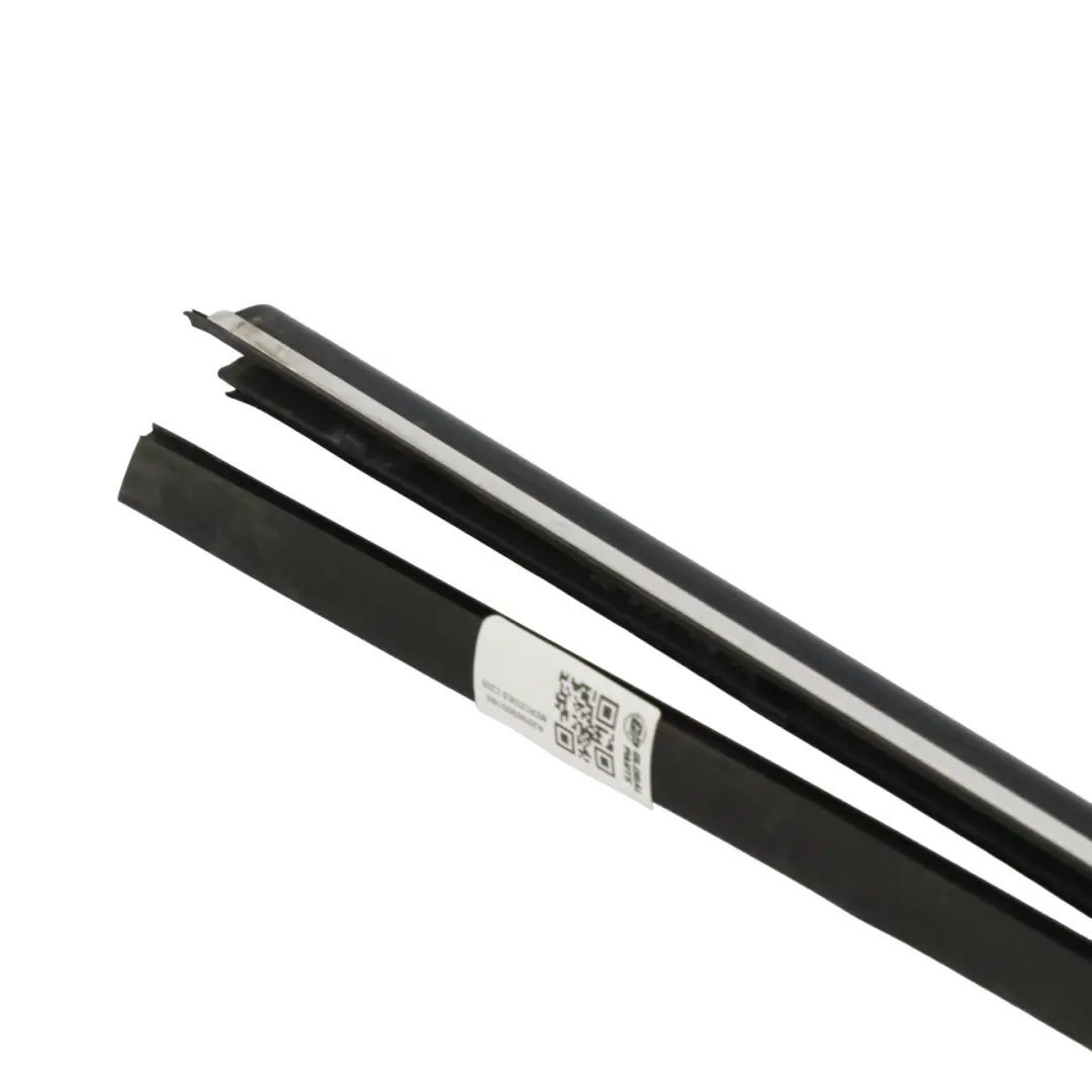 Mercedes CLK C209 Porta Anteriore Sinistra Finestrino Barra Striscia - SKU A2096900180 - Numero di parte A2096900180