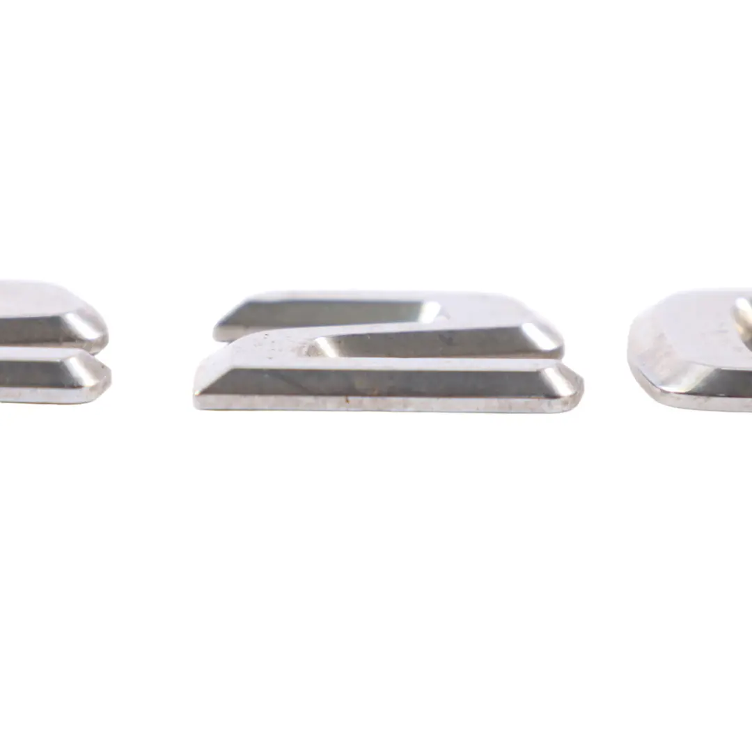 Mercedes W204 C209 Badge adhésif du couvercle de coffre arrière et du hayon - SKU A2098170915-2 - Numéro de pièce A2098170915