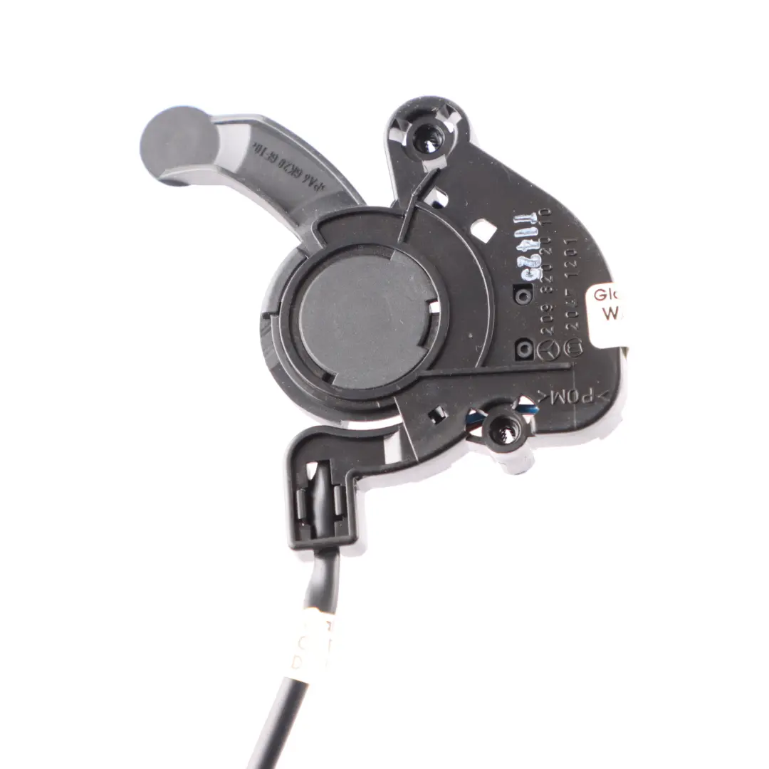 W207 W209 Convertible Front Top Roof Lock Switch Sensor to Mercedes with Part number A2098202010 Mercedes W207 W209 Convertible Front Top Roof Lock Switch Sensor - SKU A2098202010 - Part number A2098202010