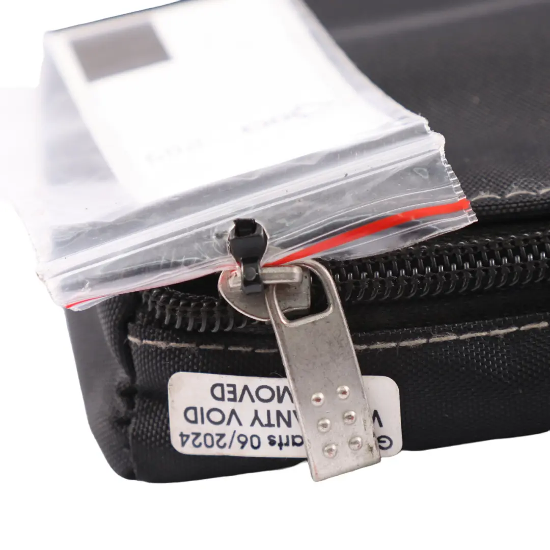 Mercedes Vito W639 Handbook Slipcase Pouch Case Wallet - SKU A2098990361-2 - Numéro de pièce A2098990361