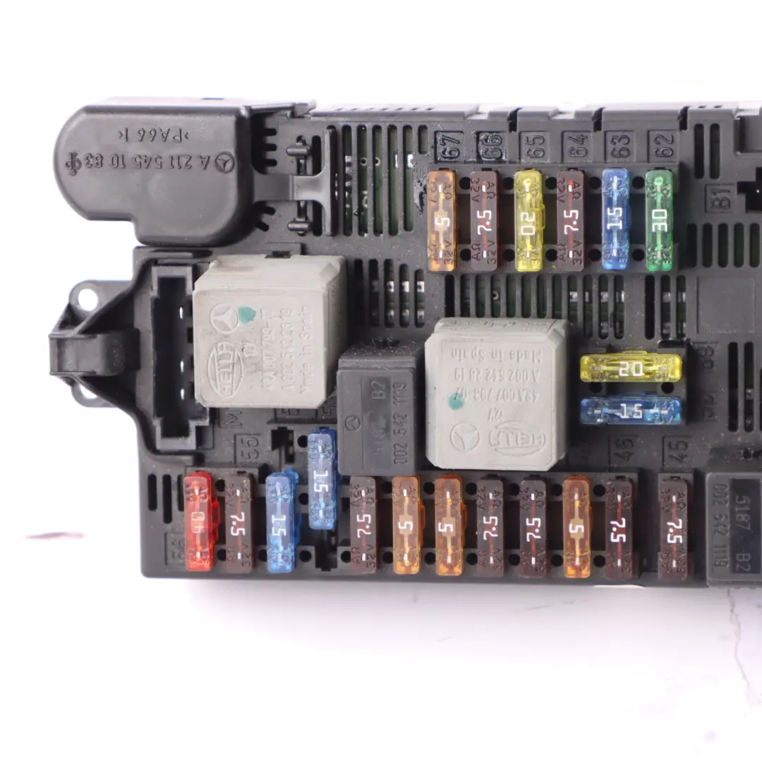 Fuse Box Control Unit SAM Module to Mercedes C219 with Part number A2115457001 Mercedes C219 Fuse Box Control Unit SAM Module - SKU A2115457001 - Part number A2115457001