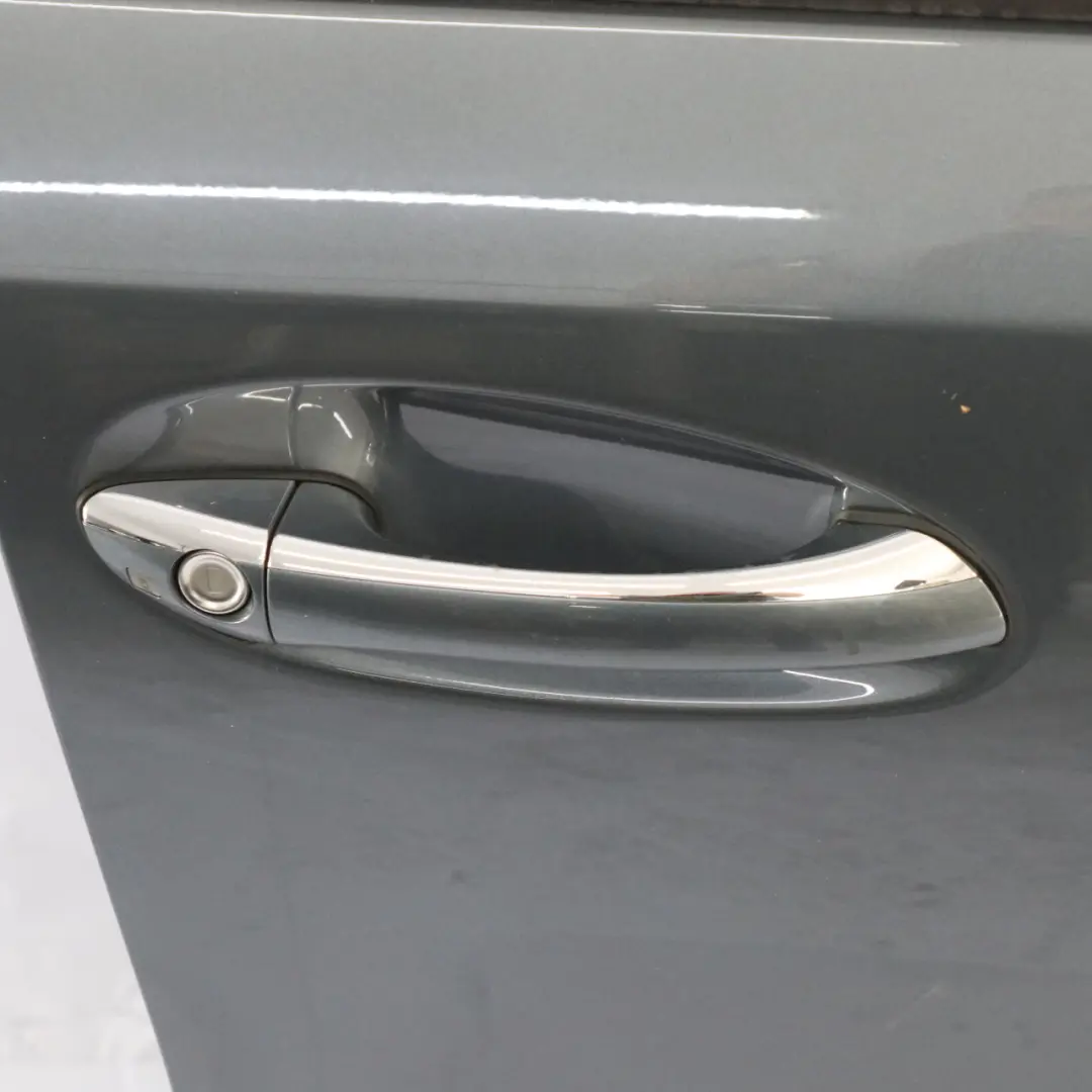 Tür vorne rechts E-Klasse Flintgrau Metallic - 368 für Mercedes W211 mit Teilenummer A2117201405 Mercedes W211 Tür vorne rechts E-Klasse Flintgrau Metallic - 368 - SKU A2117201405-FLG - Teilenummer A2117201405