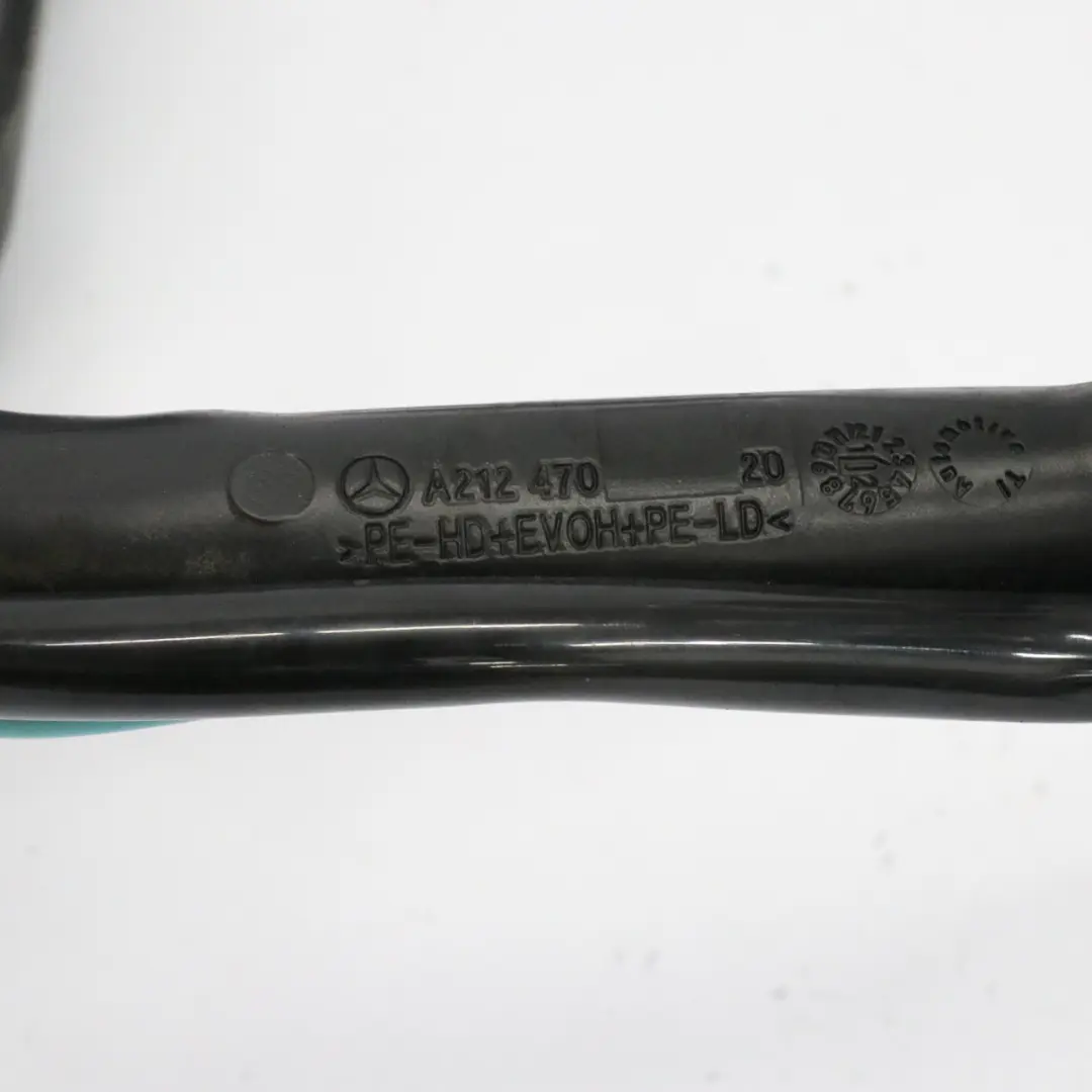 Mercedes W212 Réservoir carburant diesel OM651 M642 Tube remplissage - SKU A2124708901-1 - Numéro de pièce A2124708901