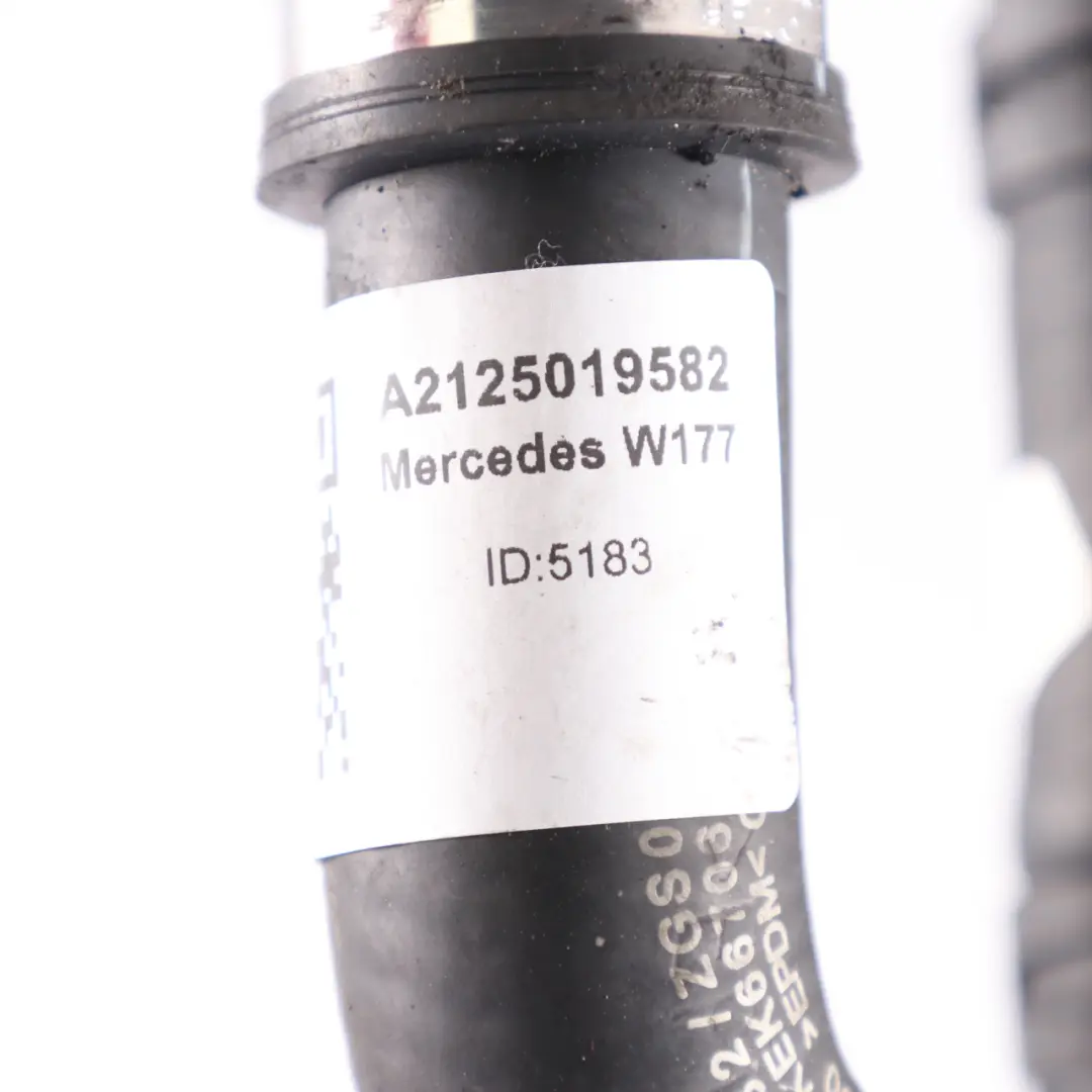 tuyau de refroidissement de la pompe à eau pour Mercedes W212 à propos du numéro de pièce A2125019582 Mercedes W212 tuyau de refroidissement de la pompe à eau - SKU A2125019582 - Numéro de pièce A2125019582