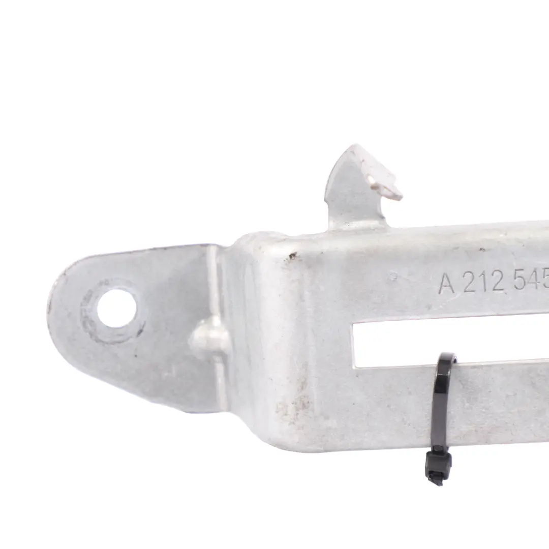 Mercedes W212 W218 Support montage porteuse - SKU A2125450140 - Numéro de pièce A2125450140
