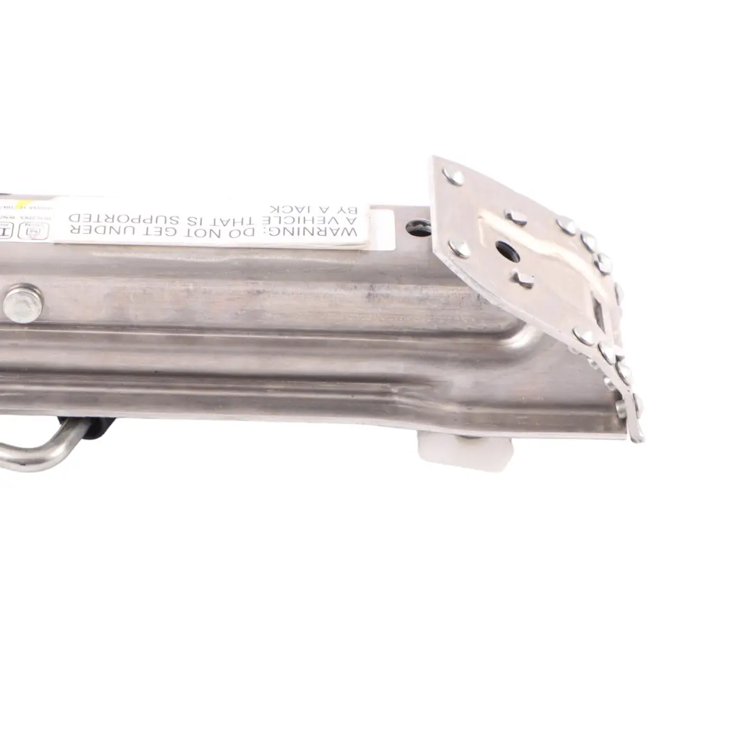Mercedes W204 Cale de roue pliante - SKU A2125800118 - Numéro de pièce A2125800118