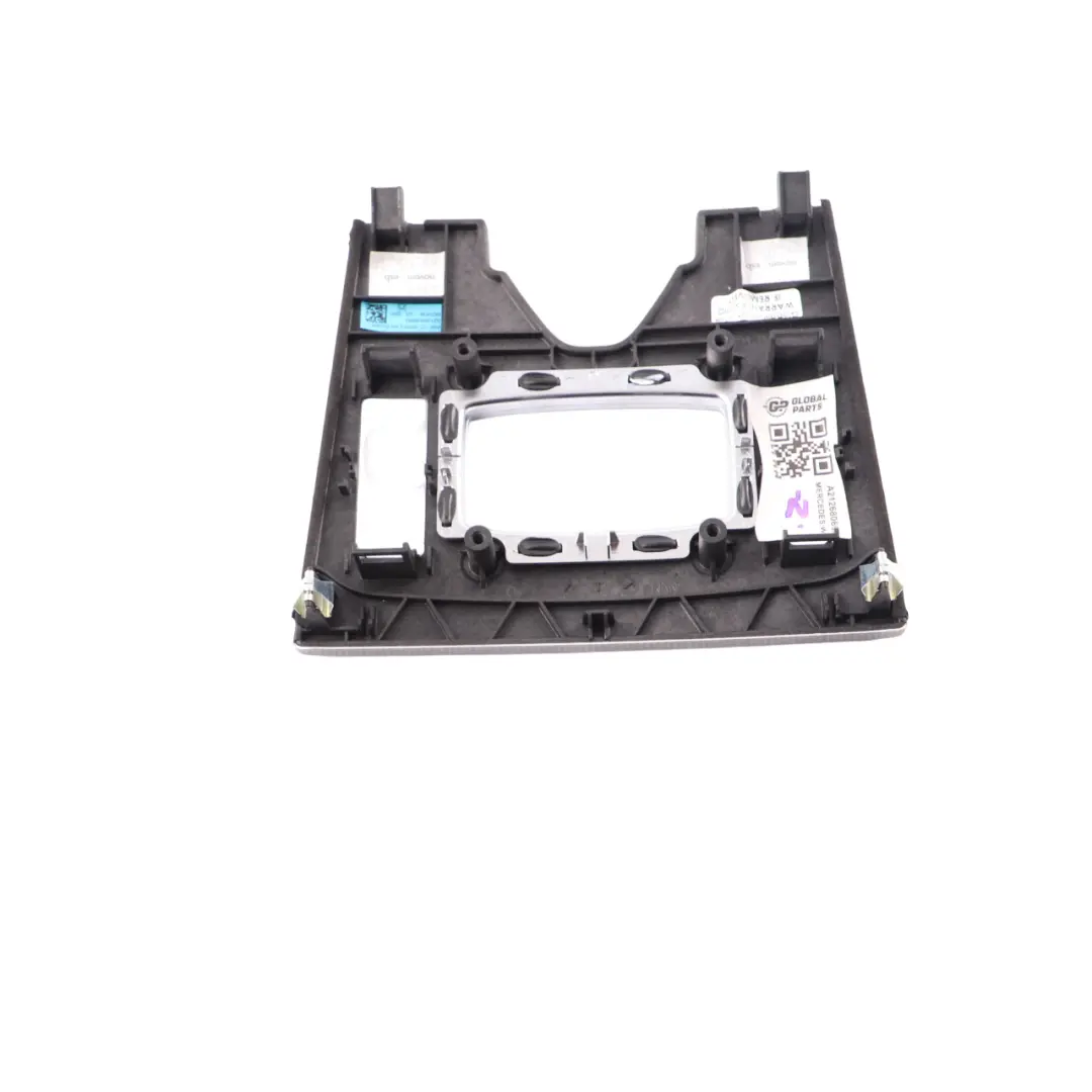 Mittelkonsole Schalter Zierrahmen Aluminium für Mercedes W212 mit Teilenummer A2126806993 Mercedes W212 Mittelkonsole Schalter Zierrahmen Aluminium - SKU A2126806993 - Teilenummer A2126806993